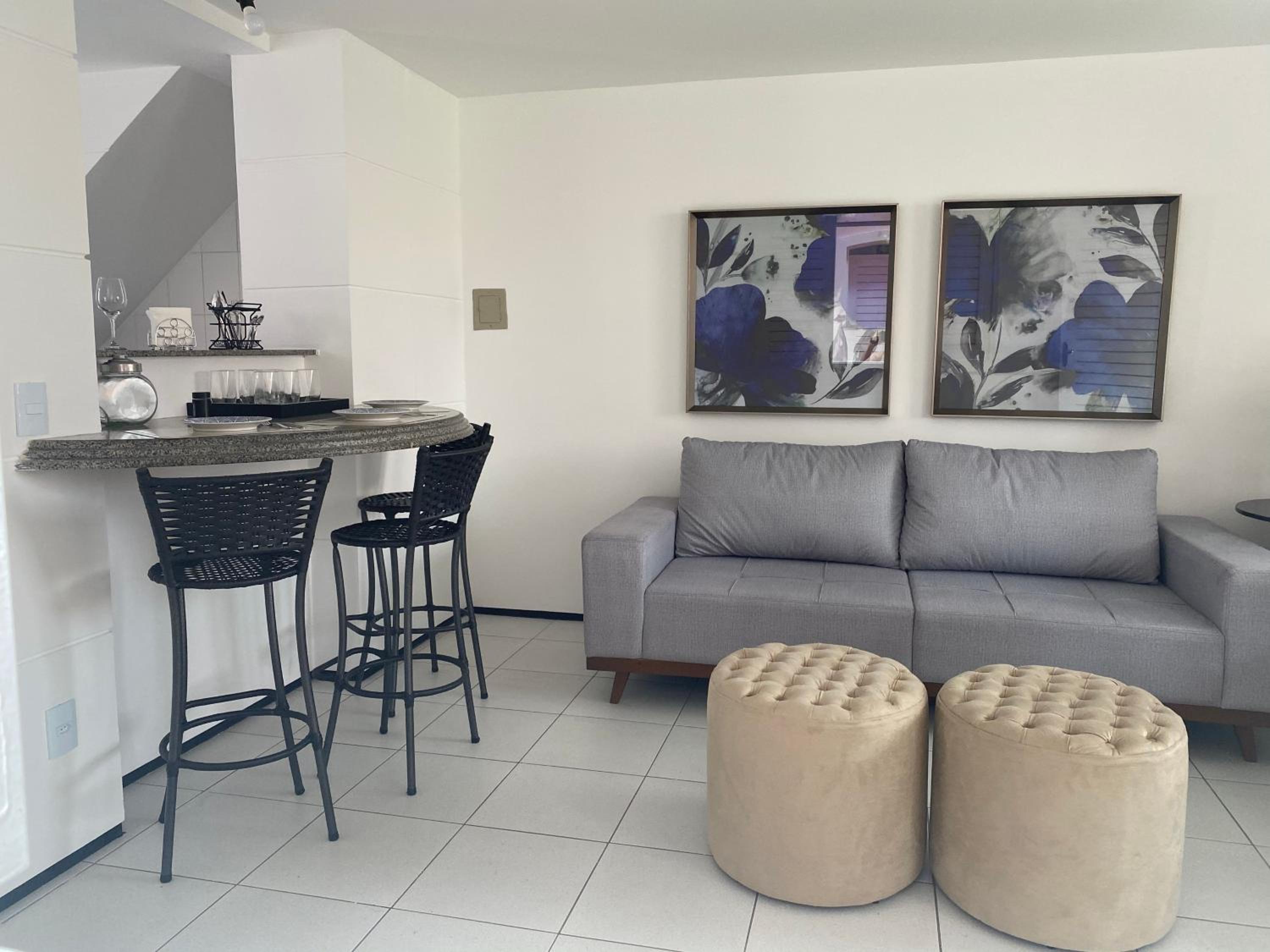 Casa em Condomínio 2 suítes casa 03