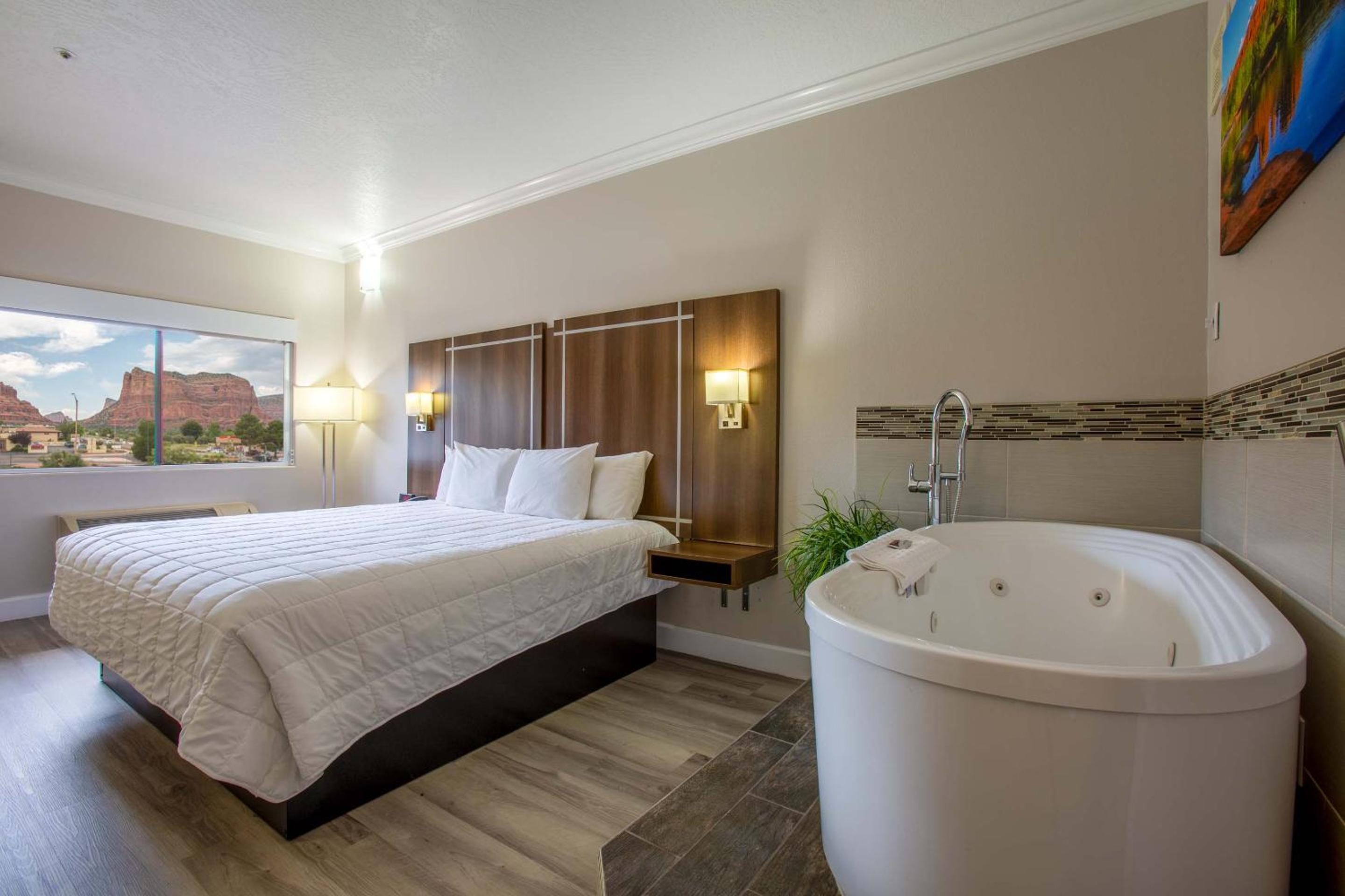 Sedona Vacations - Wildflower Inn at Bell Rock - Property Image 9