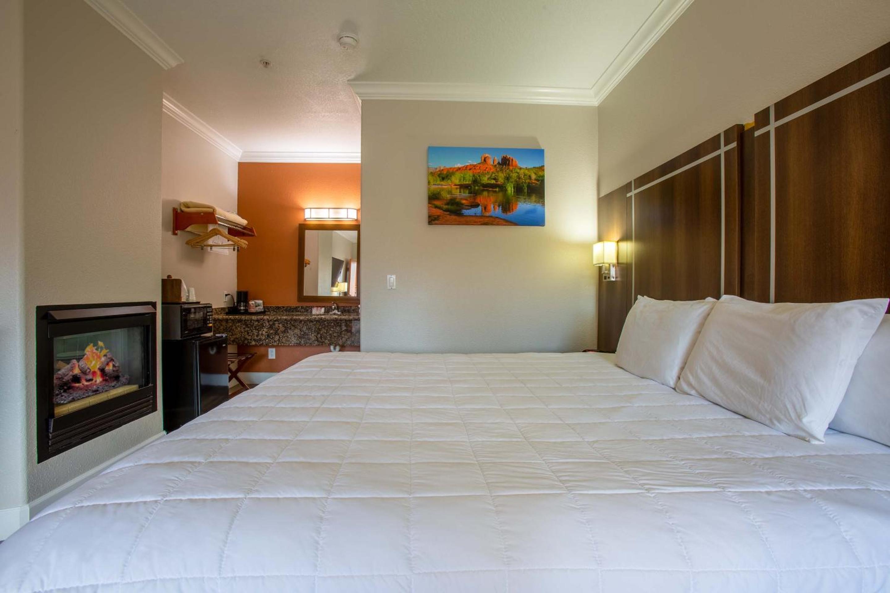 Sedona Vacations - Wildflower Inn at Bell Rock - Property Image 25