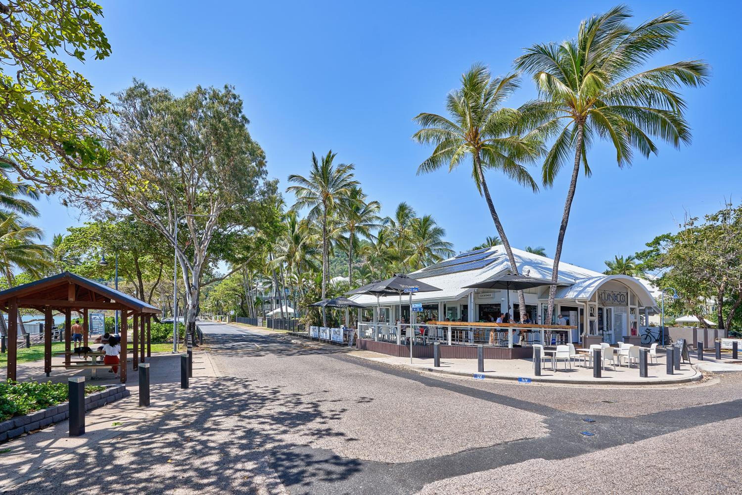 Meridien Beachfront Apartments at Trinity Beach