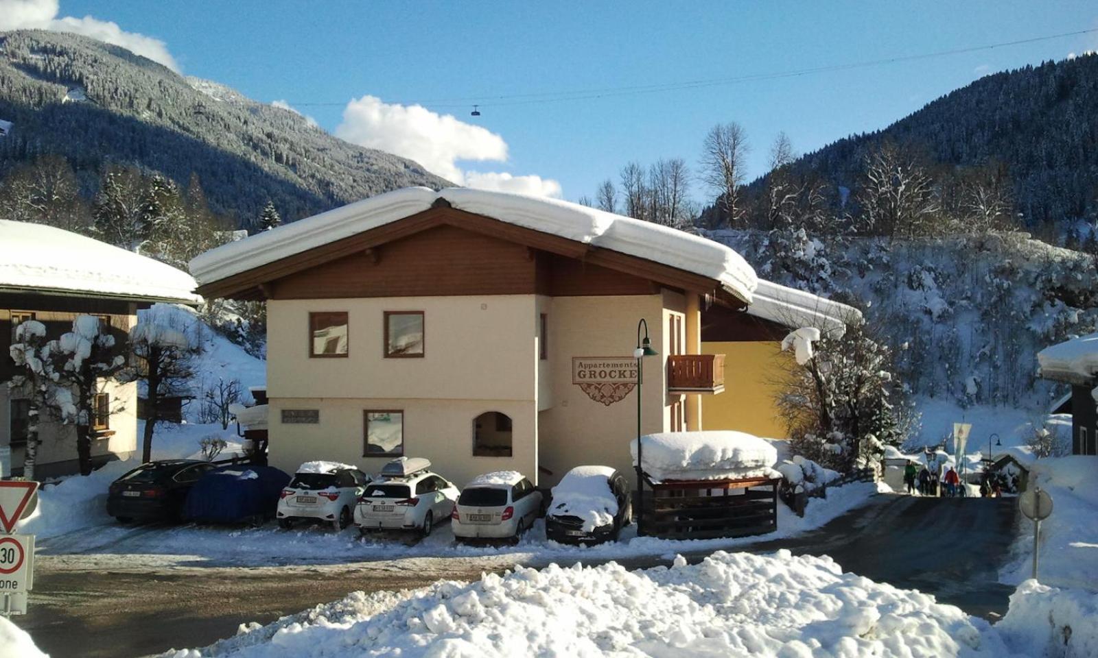 Photo 11