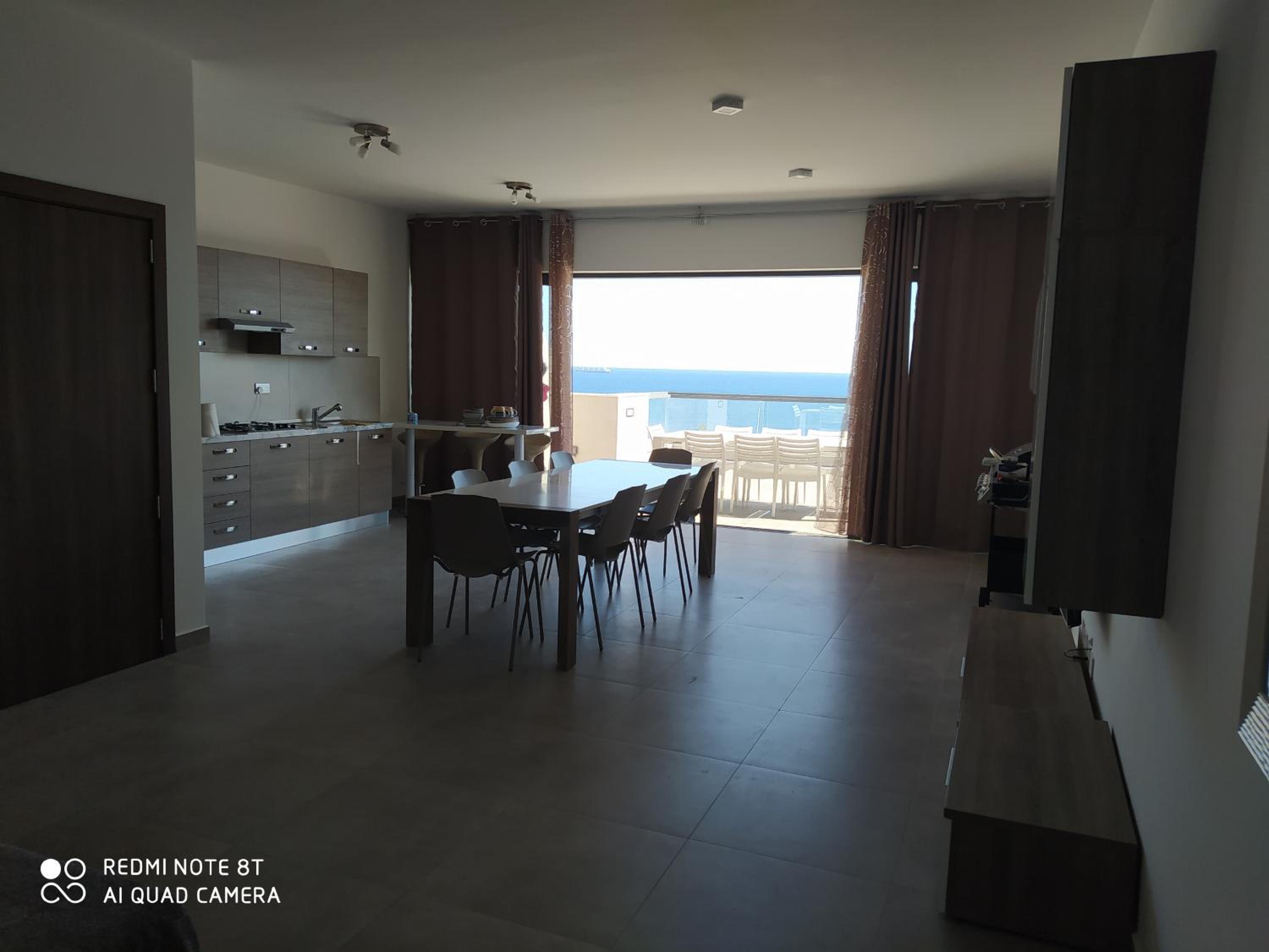Modern penthouse with amazing sea view