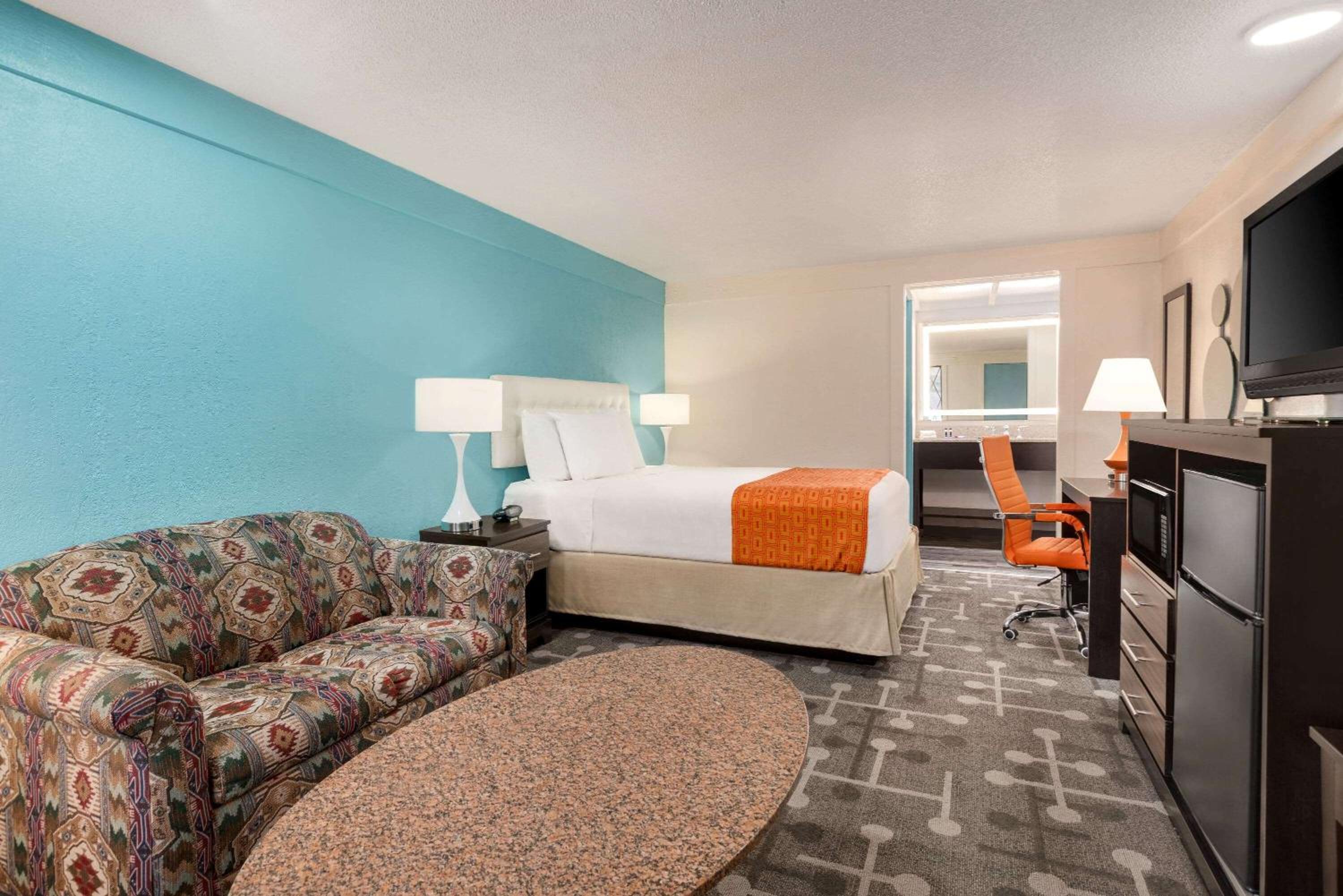 Dover Inn and Suites, Photo 28