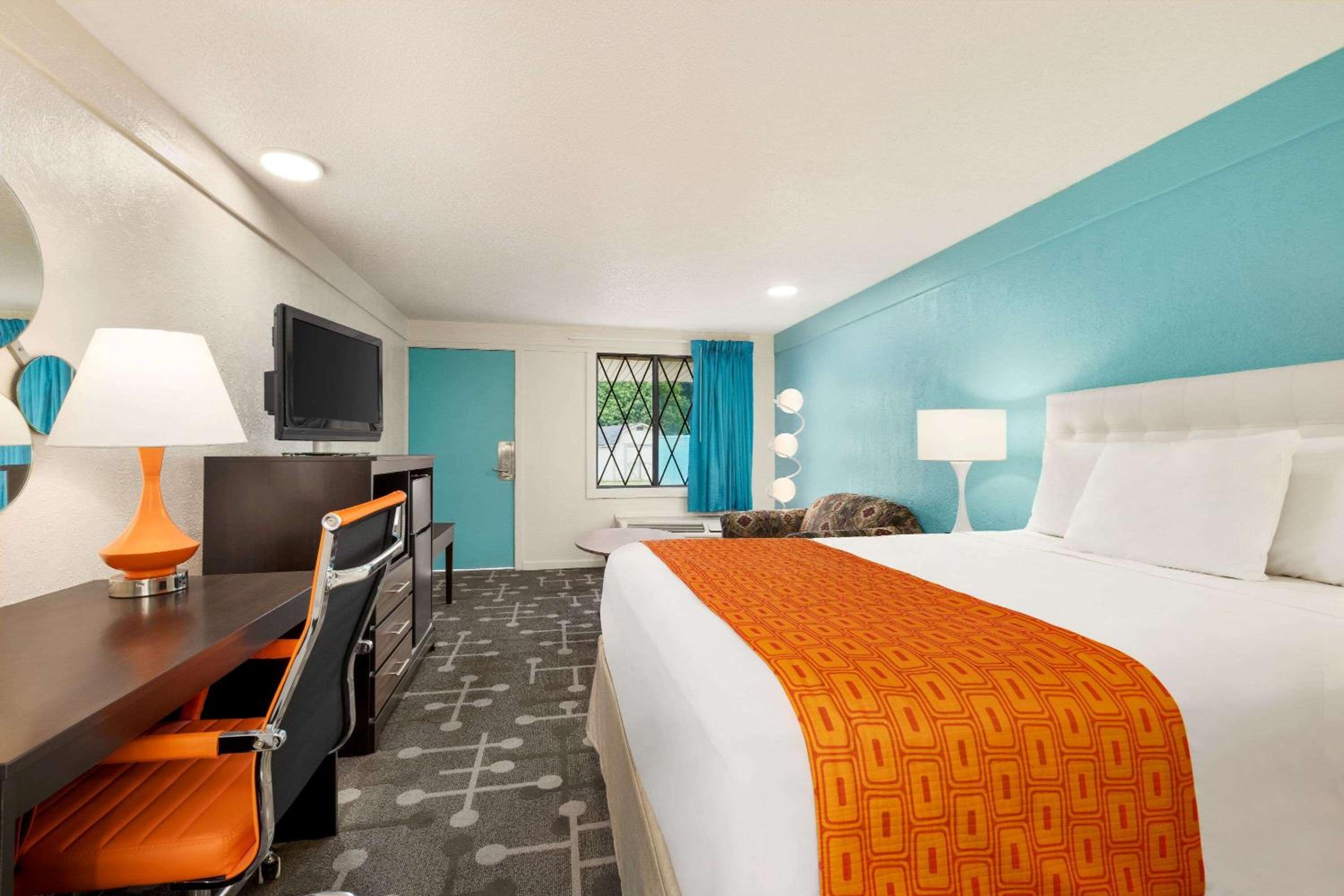 Dover Inn and Suites, Photo 30
