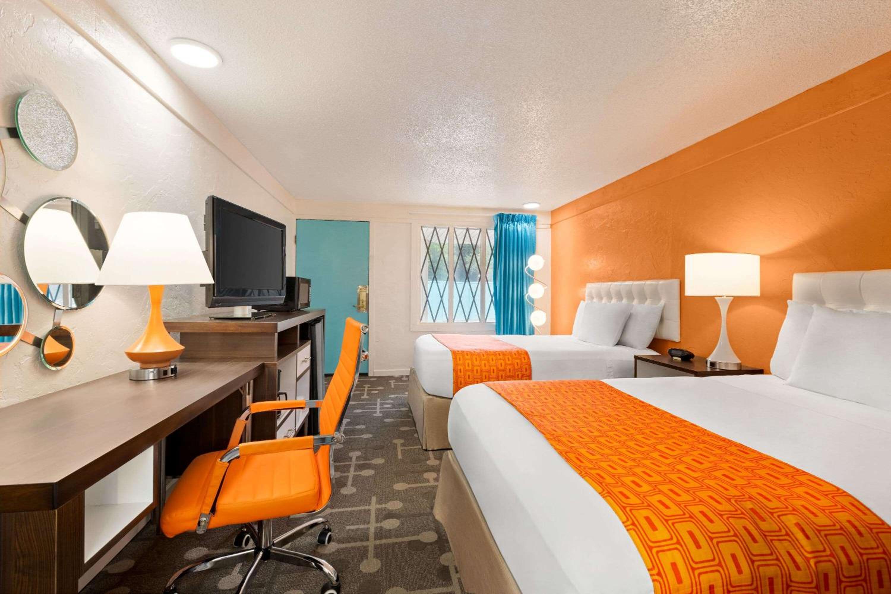 Dover Inn and Suites, Photo 49