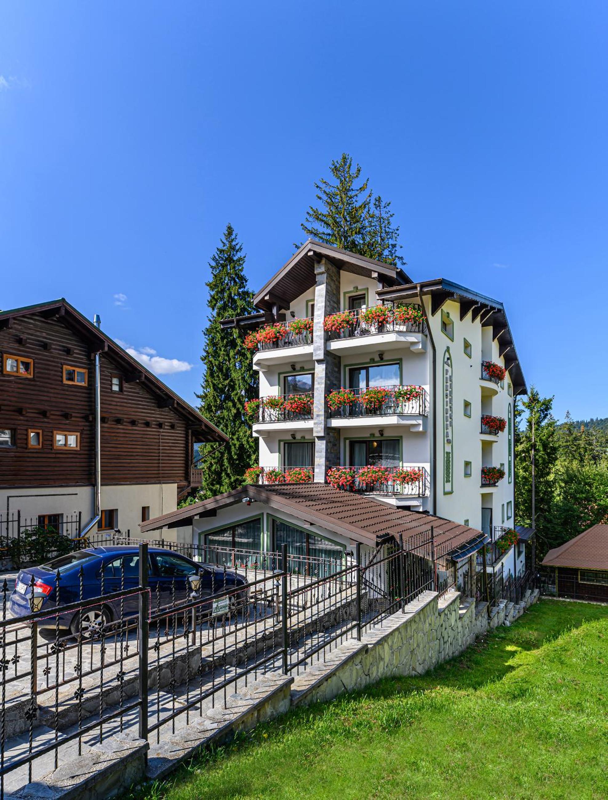 Pensiunea Hilltop