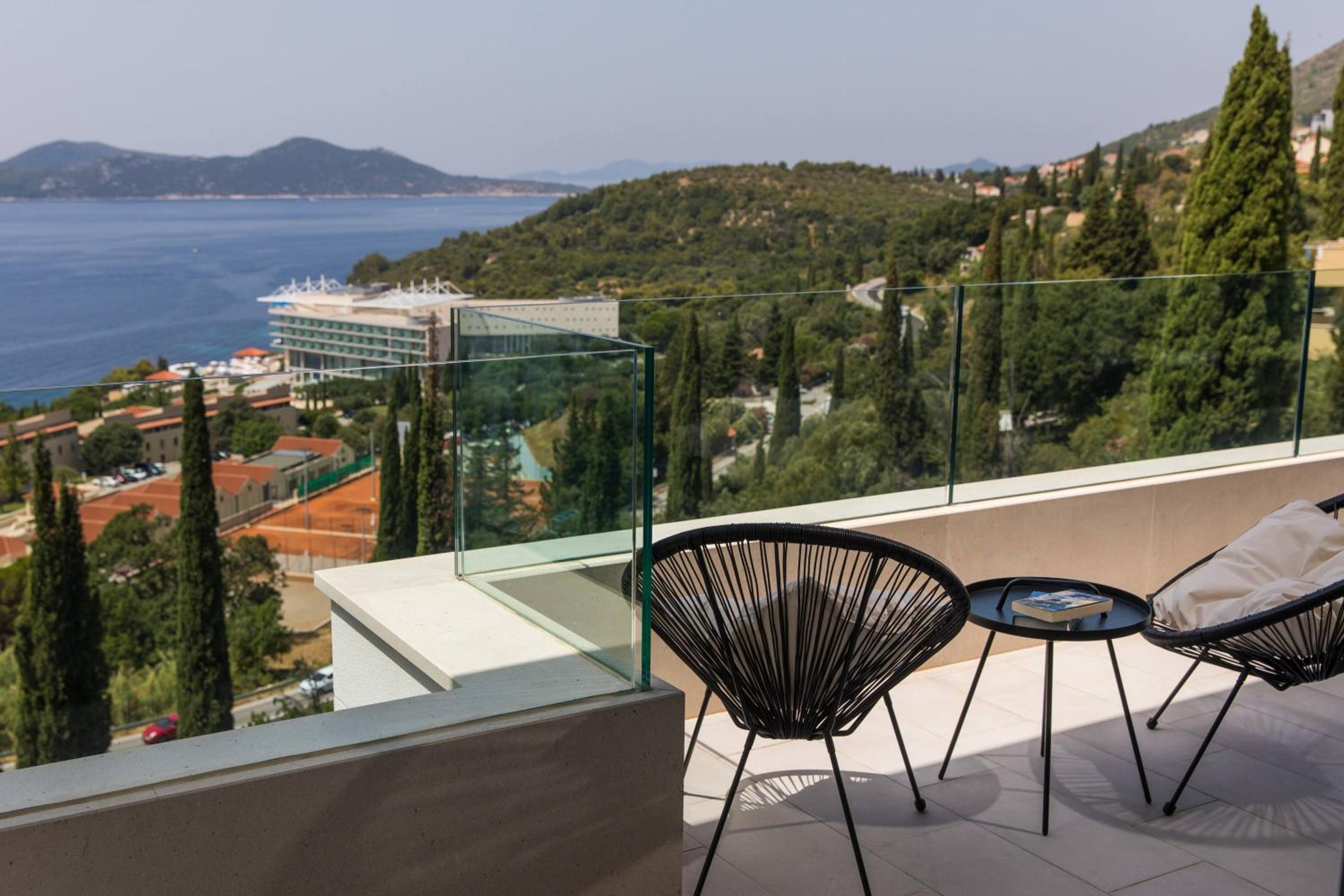 Luxury Villa Helios 5*