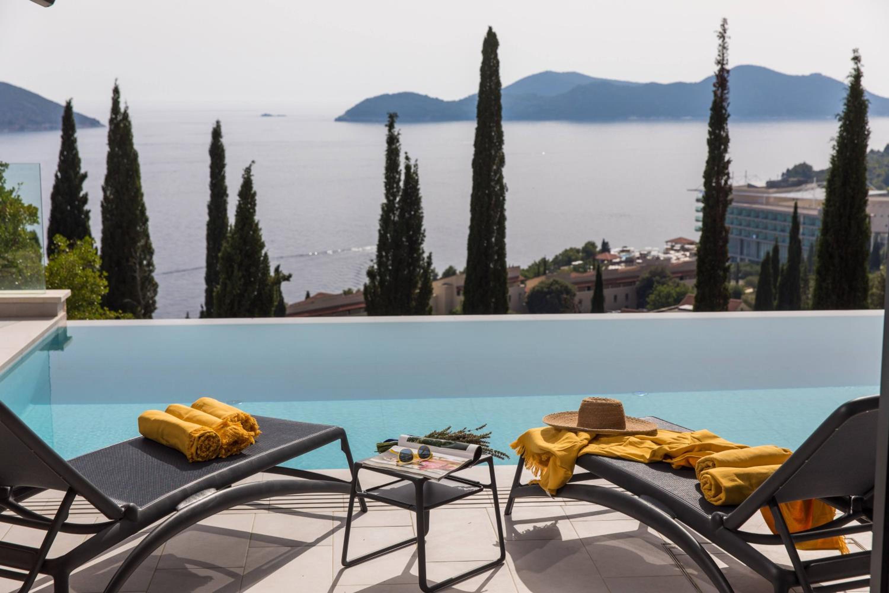 Luxury Villa Helios 5*