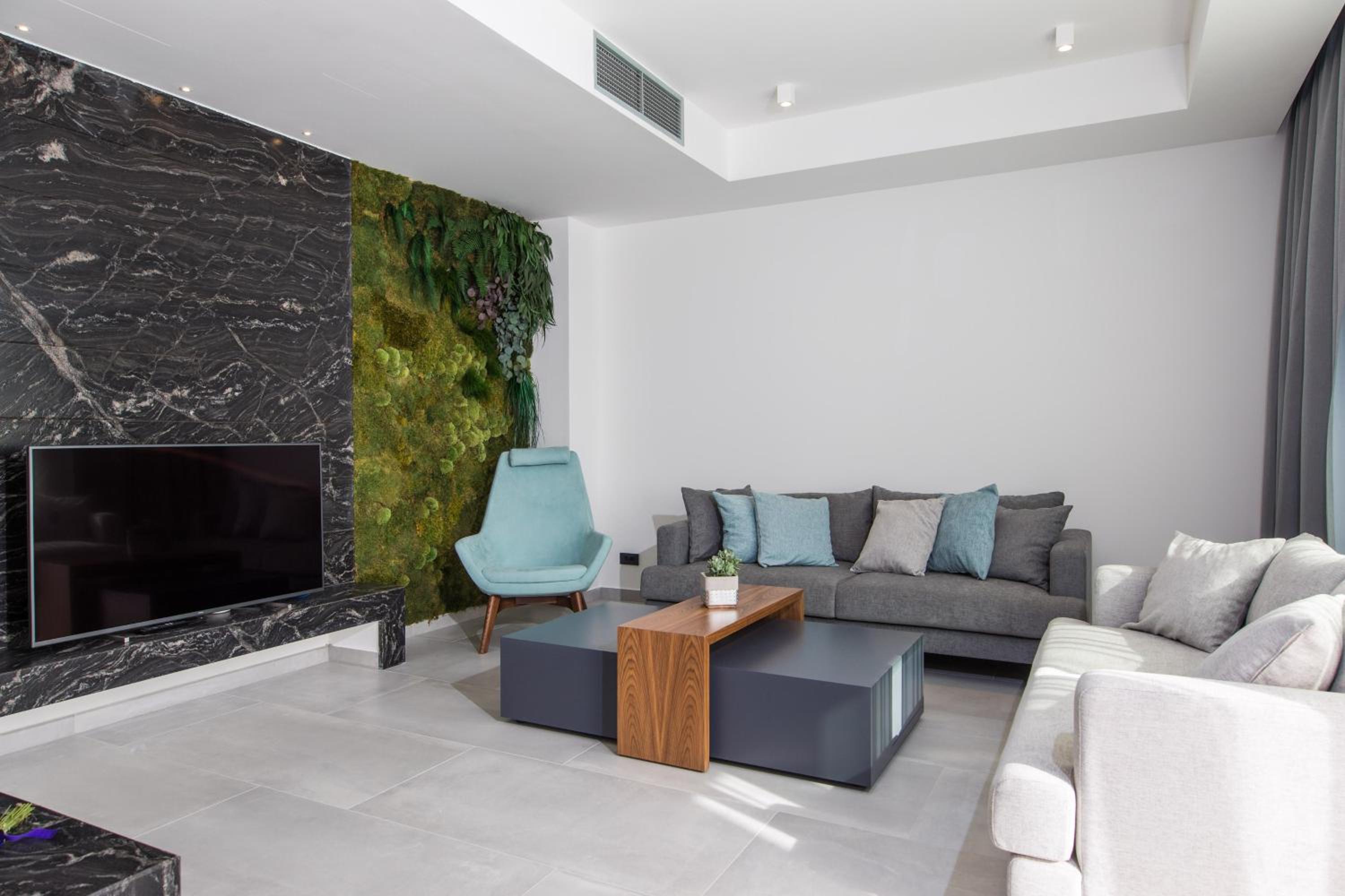 Luxury Villa Helios 5*