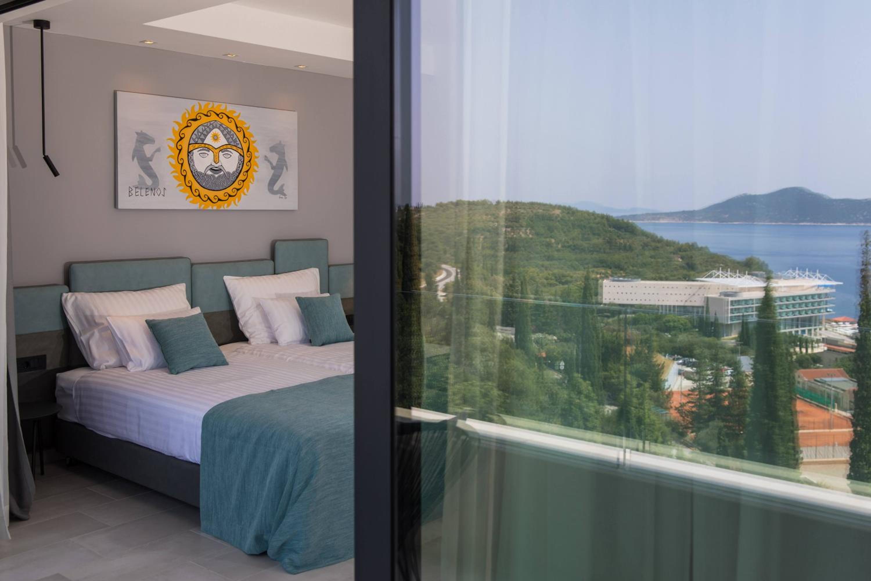 Luxury Villa Helios 5*