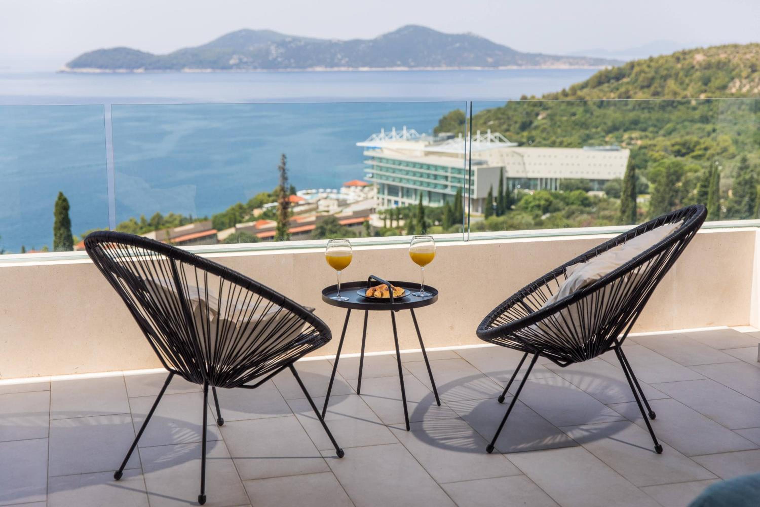 Luxury Villa Helios 5*