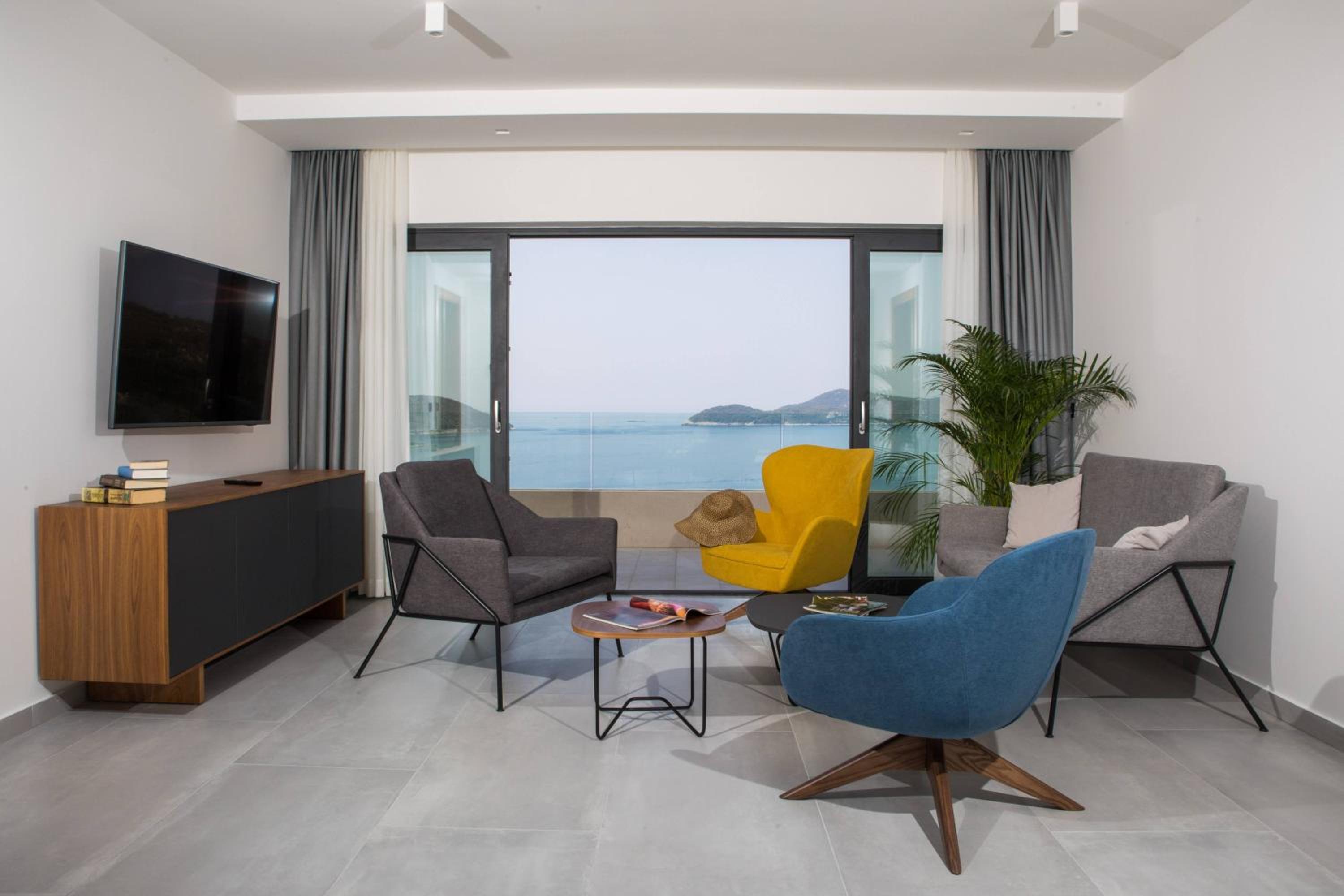 Luxury Villa Helios 5*