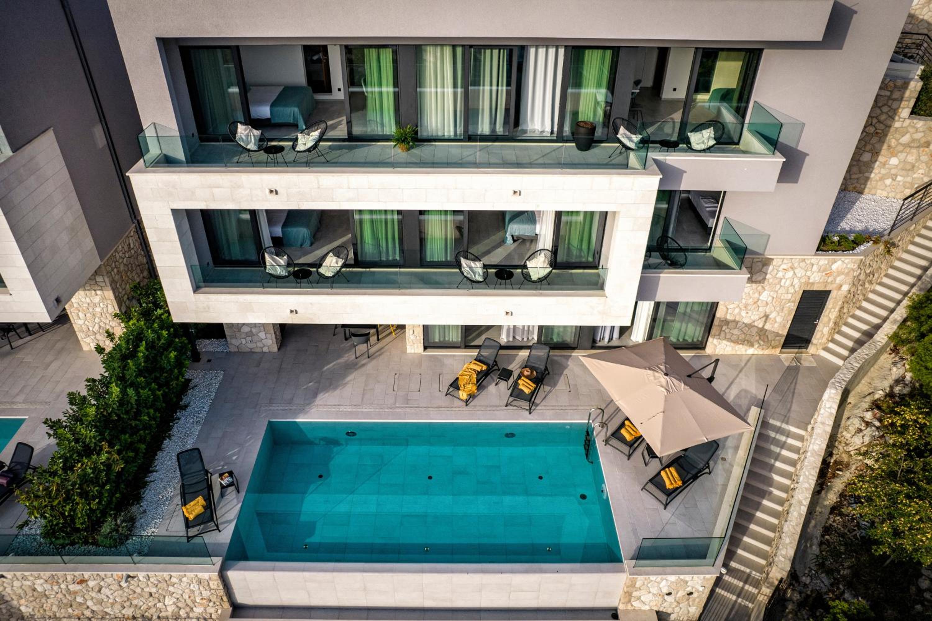 Luxury Villa Helios 5*