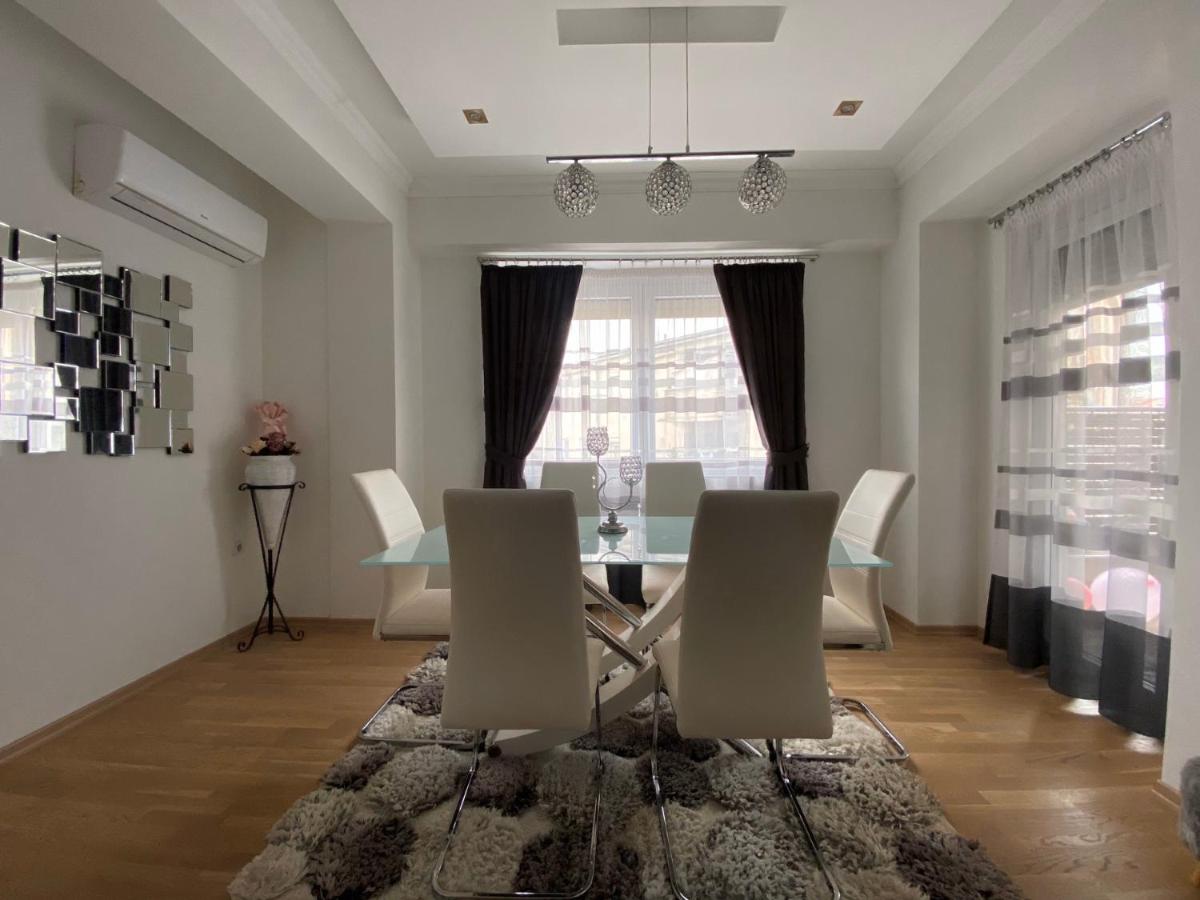 ROYAL KING Apartment view 3