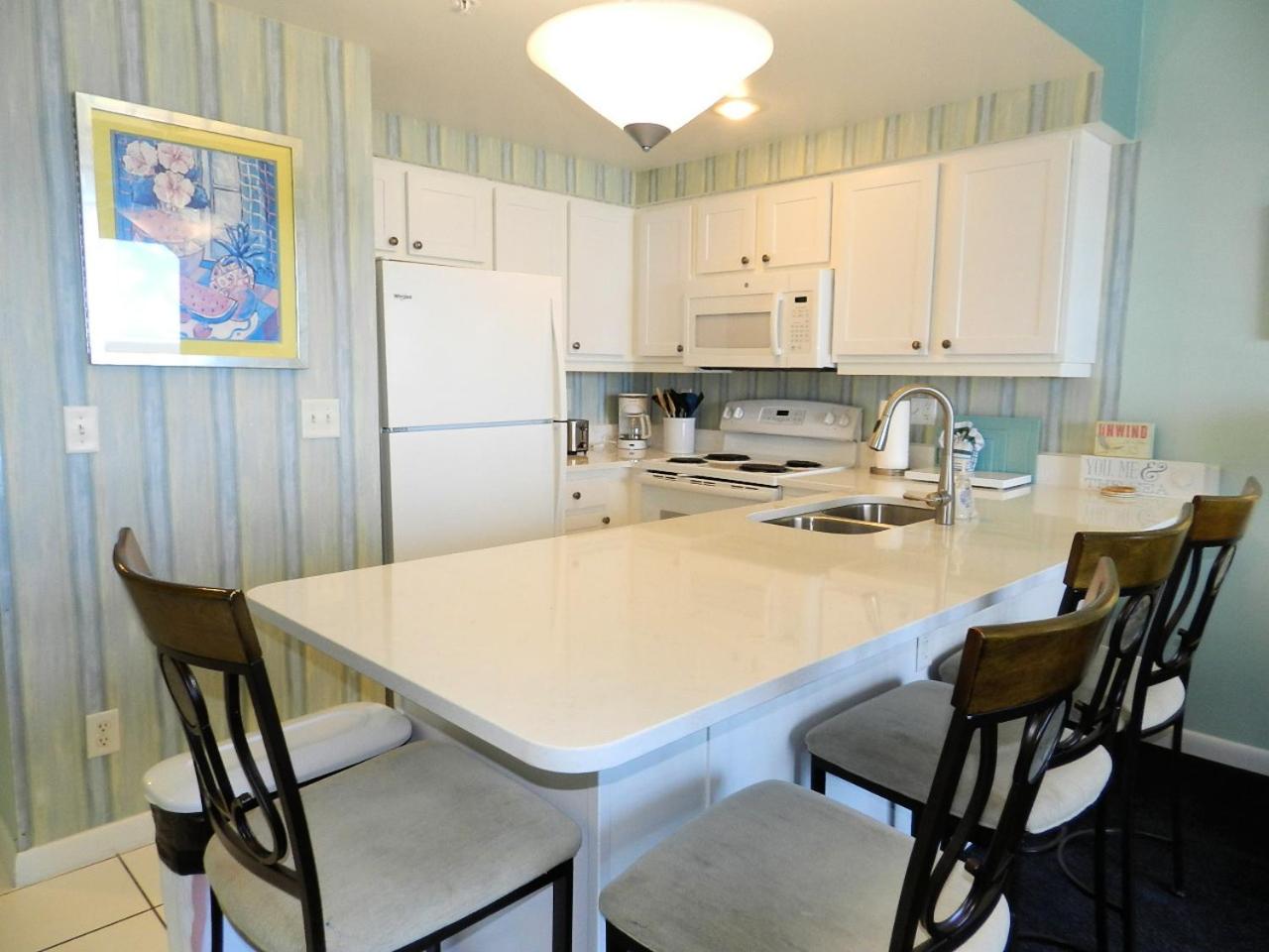 Wyndham Ocean Walk -1302 Vacation in Comfort and luxury - 1BR Direct Oceanfront view 2