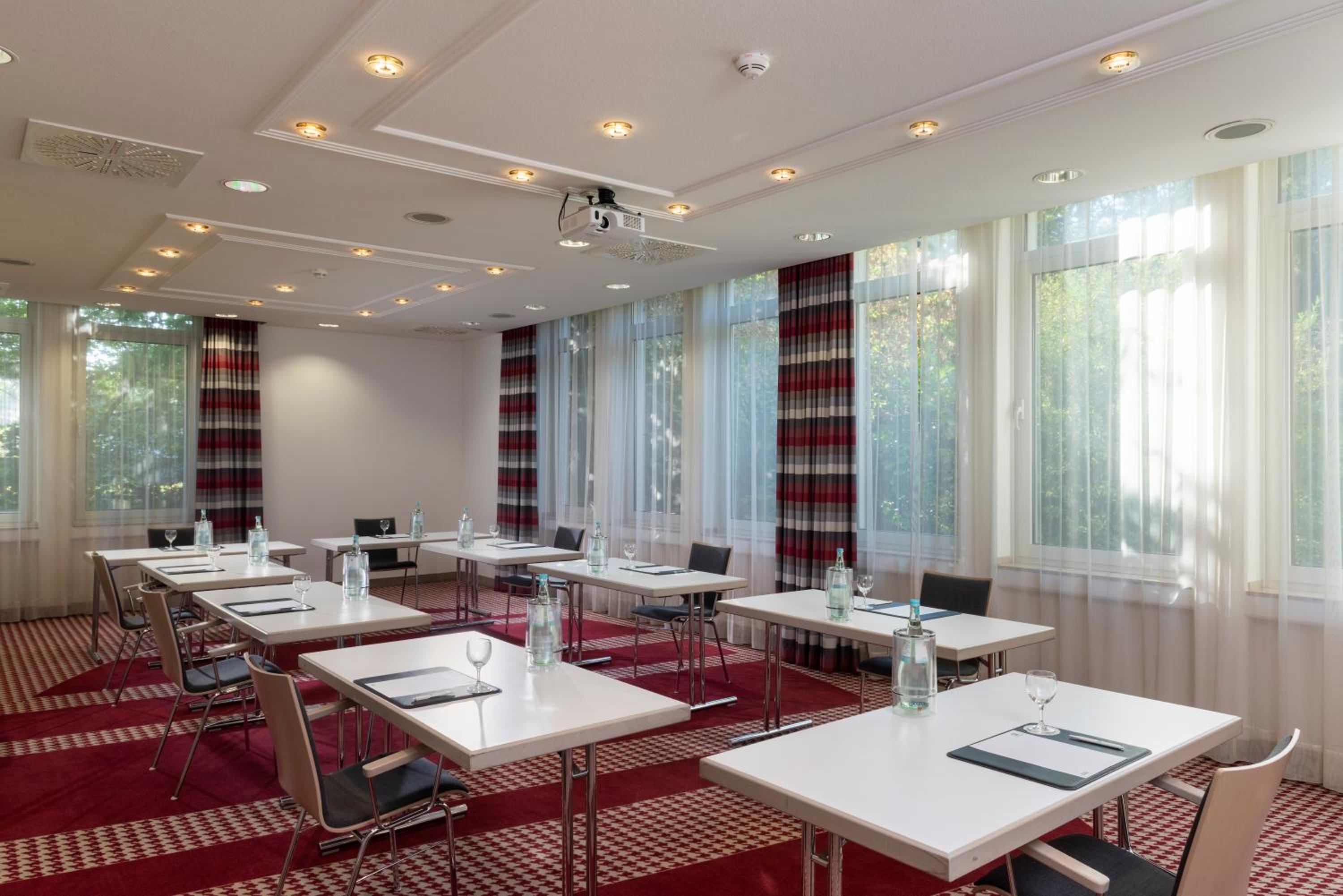 Holiday Inn Frankfurt Airport - Neu-Isenburg, an IHG Hotel - Property Image 39