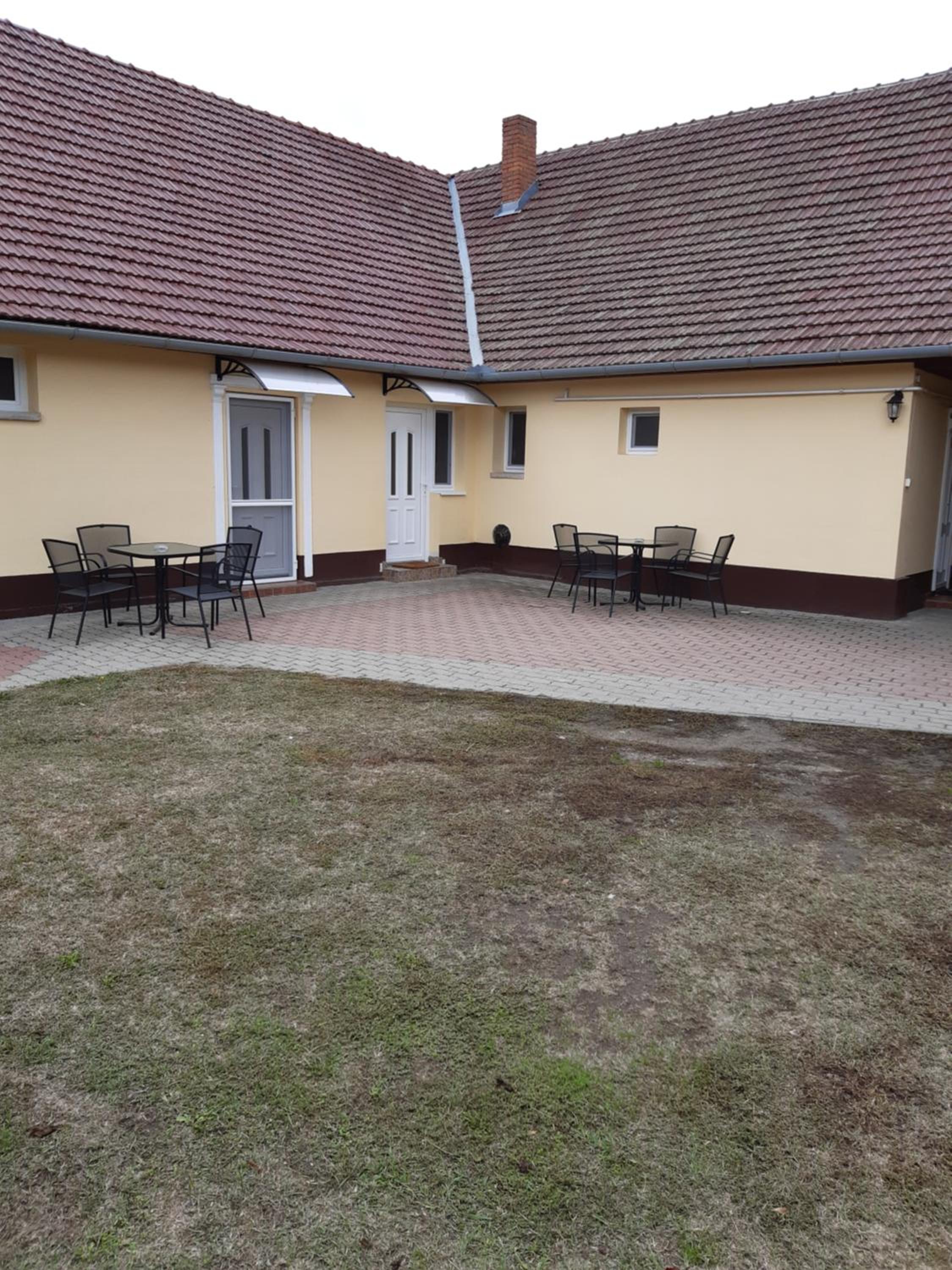 Photo 40