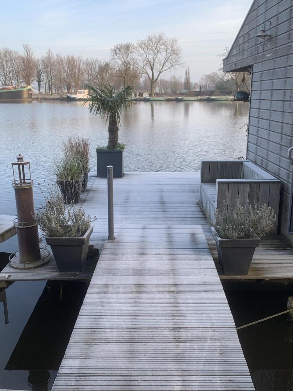 Aangenaam op de Rijn, woonboot, inclusief privé sauna