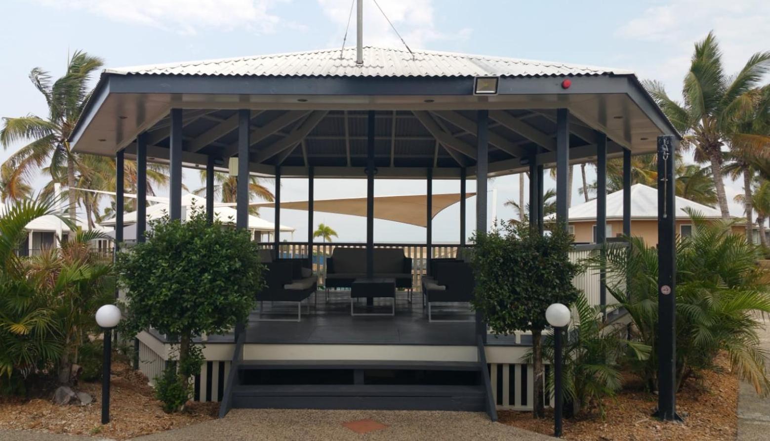 Sea View Villa. 2 bedroom. Sleeps 4. Free WIFI