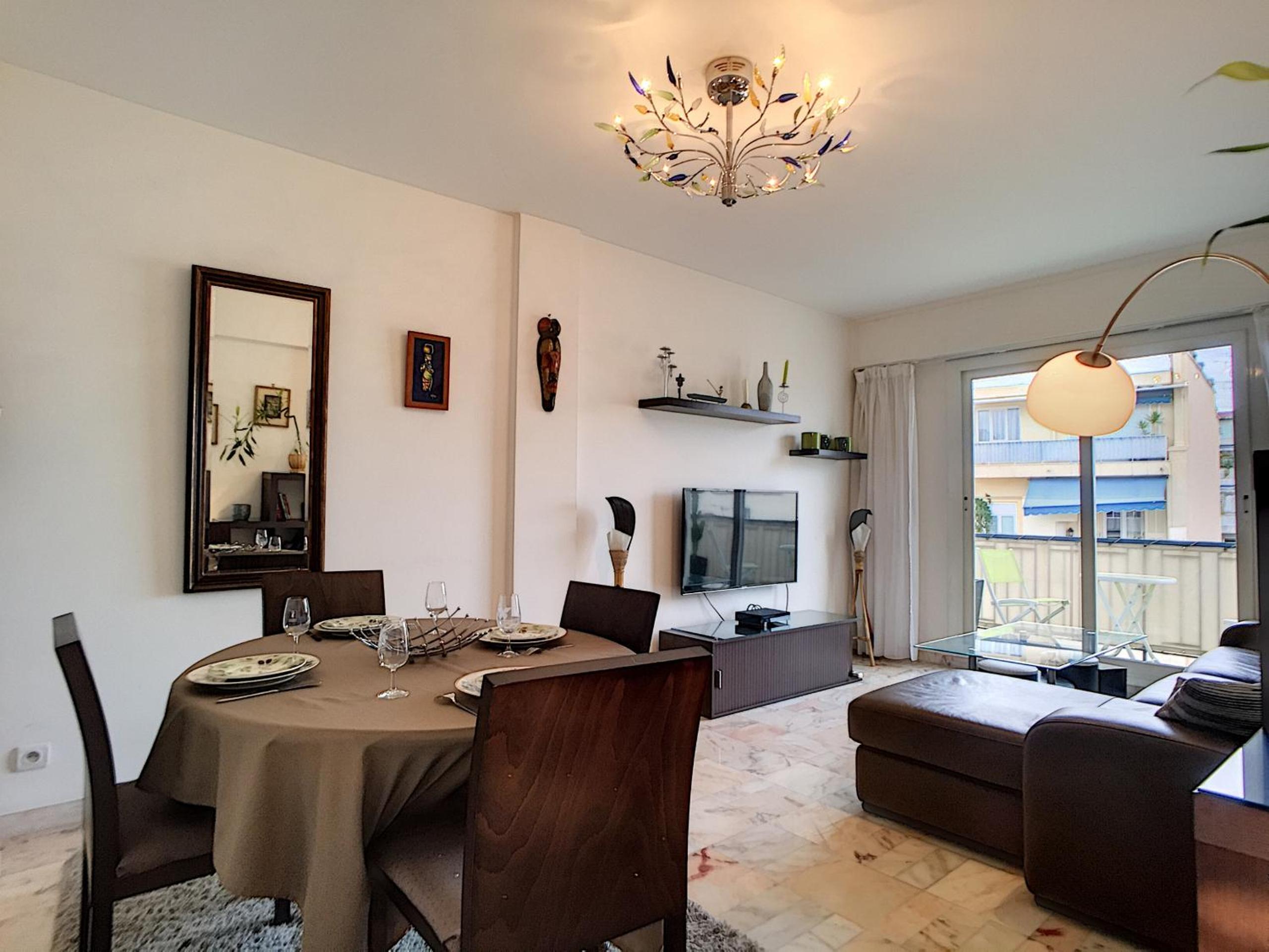 Nestor&Jeeves - ANDRIOLI TERRASSE - Central - Close beach - Top floor photo 4