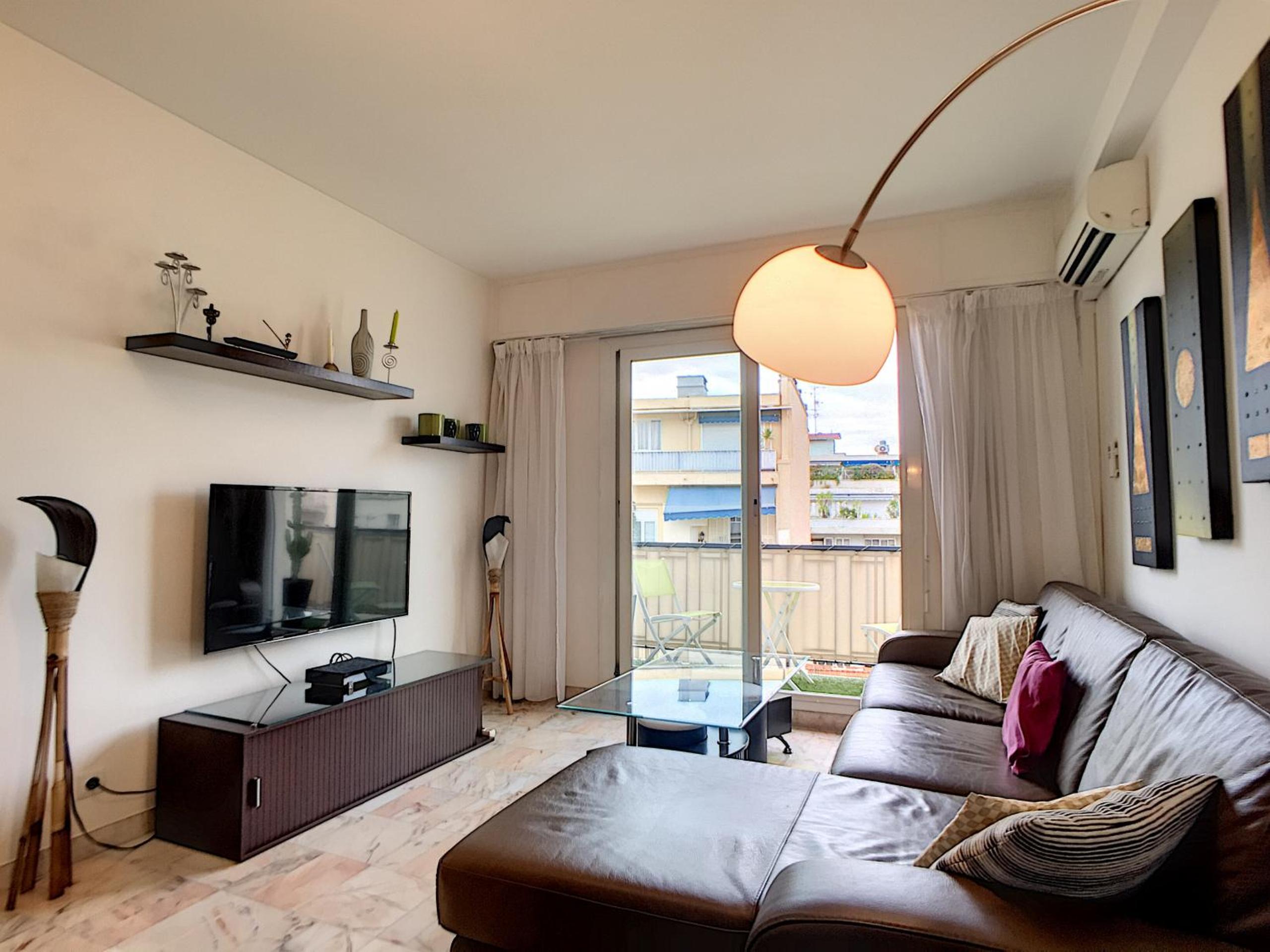 Nestor&Jeeves - ANDRIOLI TERRASSE - Central - Close beach - Top floor photo 5