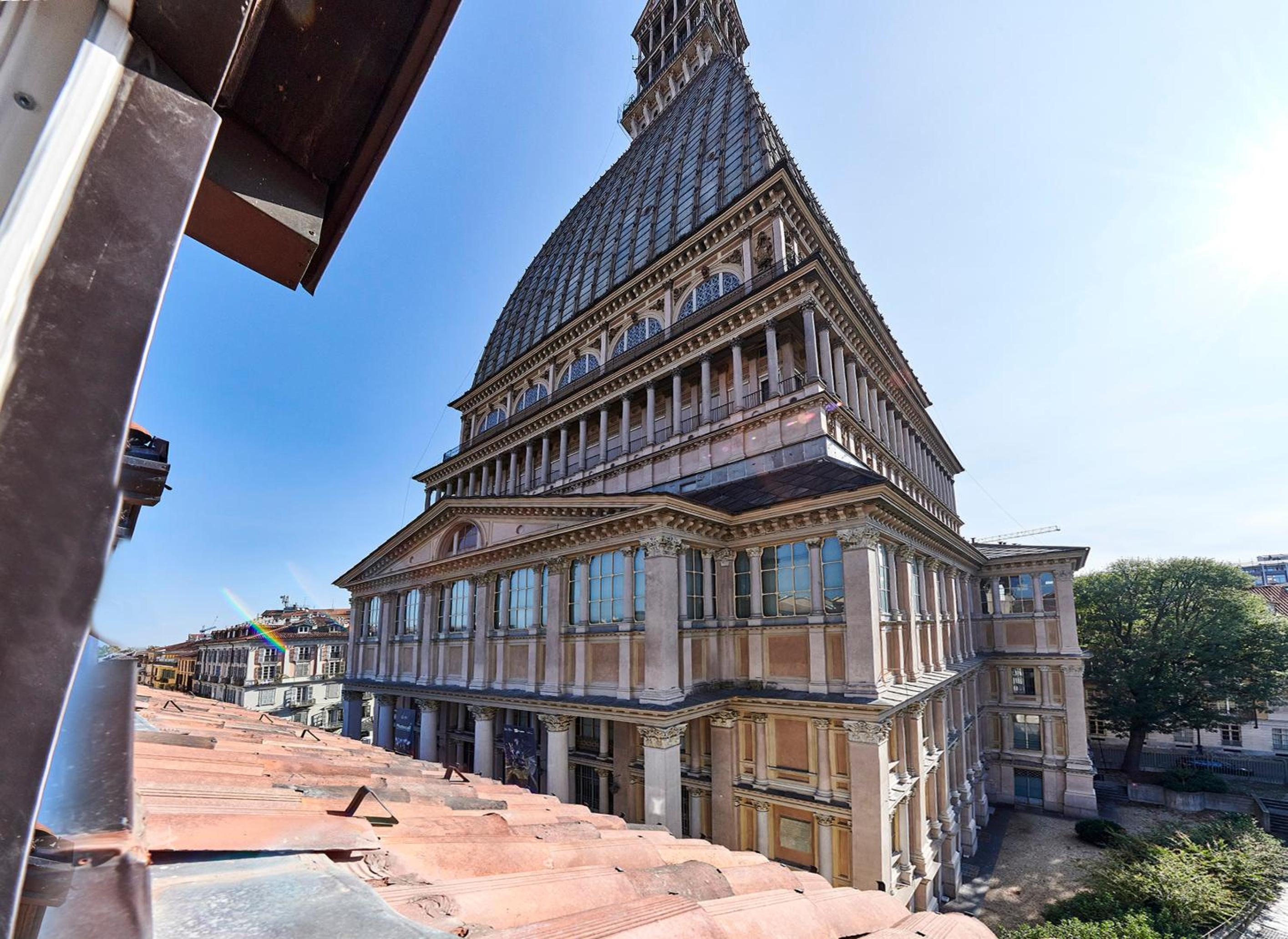 La Mole dalla tua finestra view 4