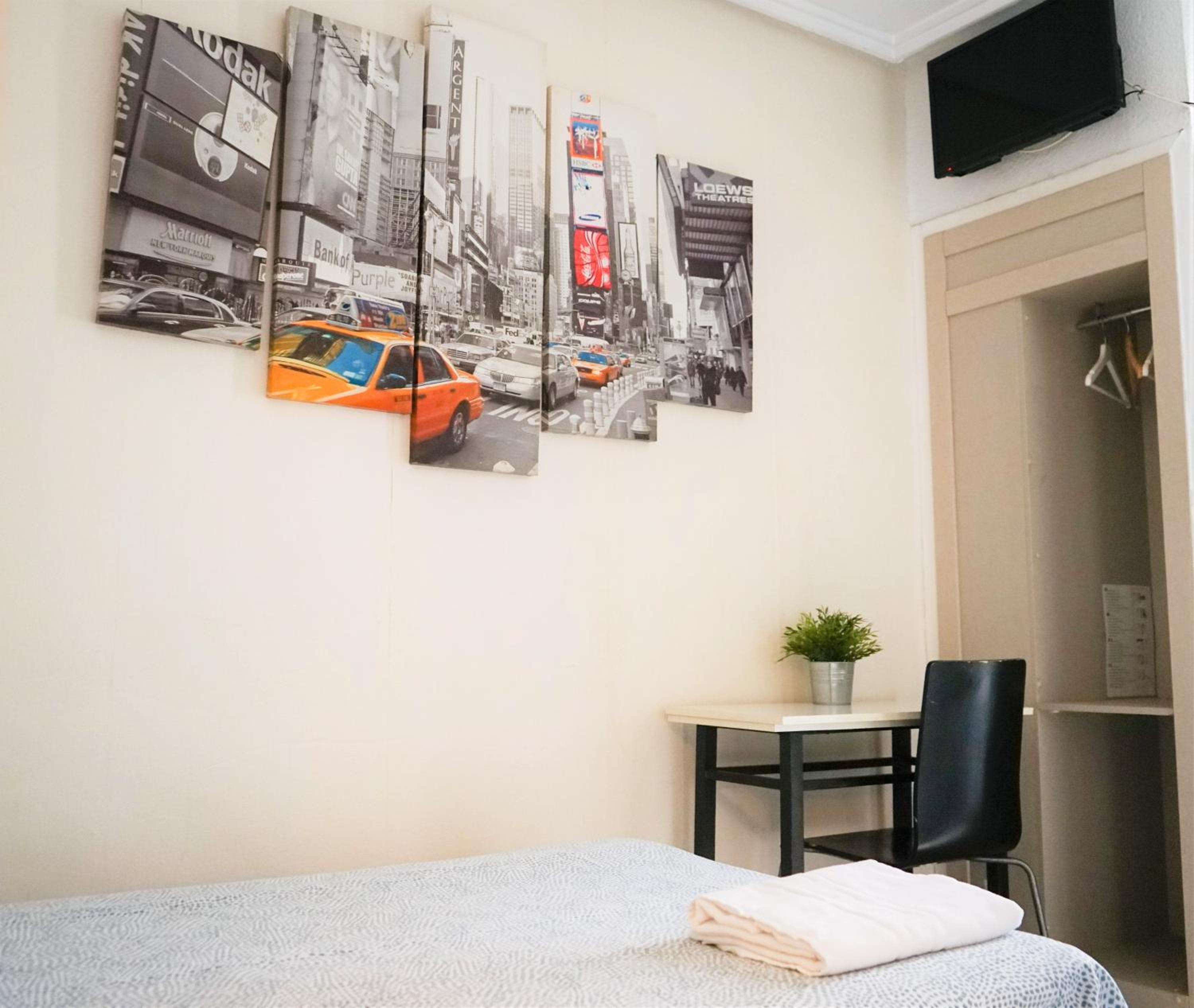 hotel room