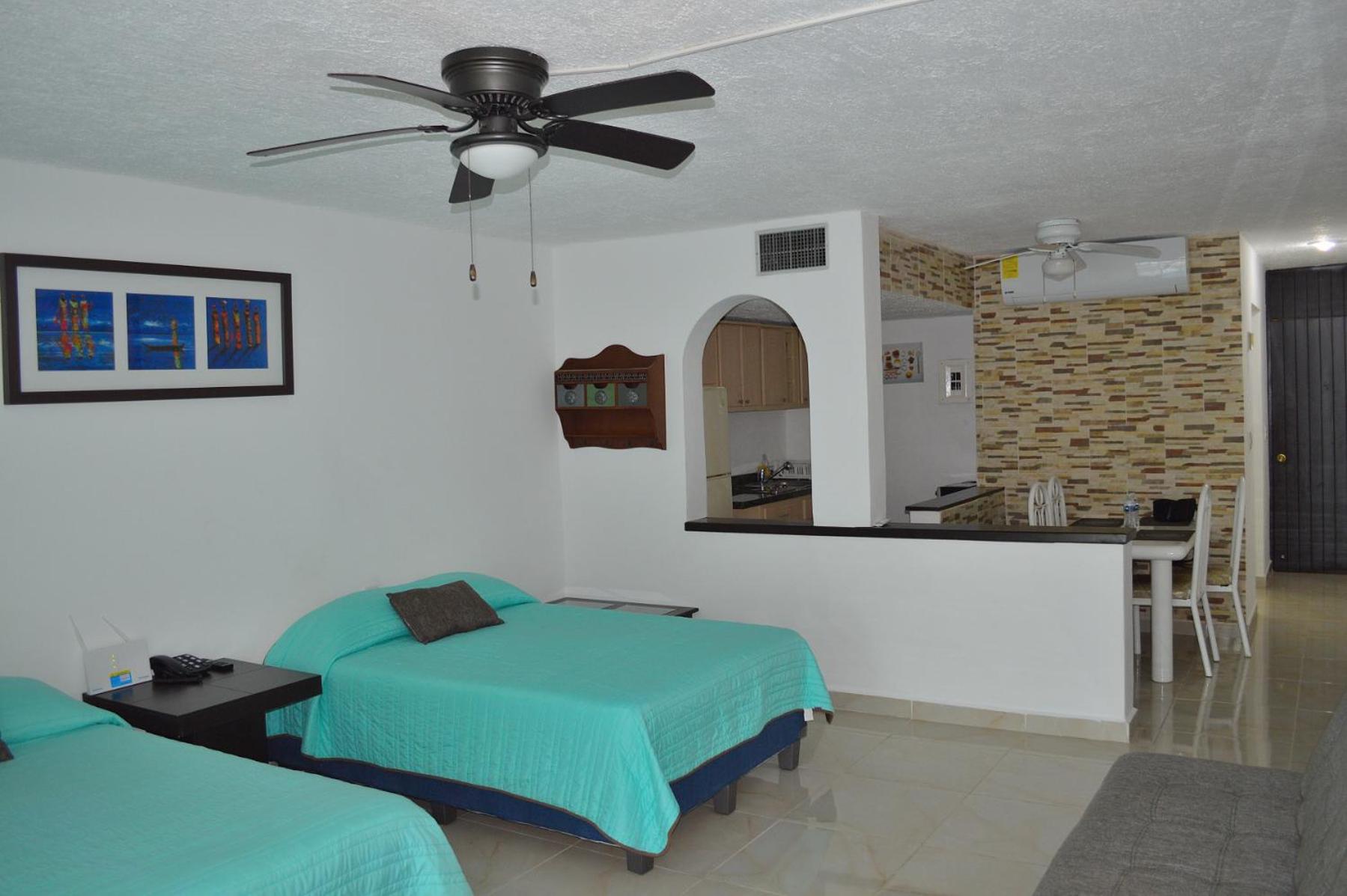 Preciosos Estudio Vista al Mar o jardín
