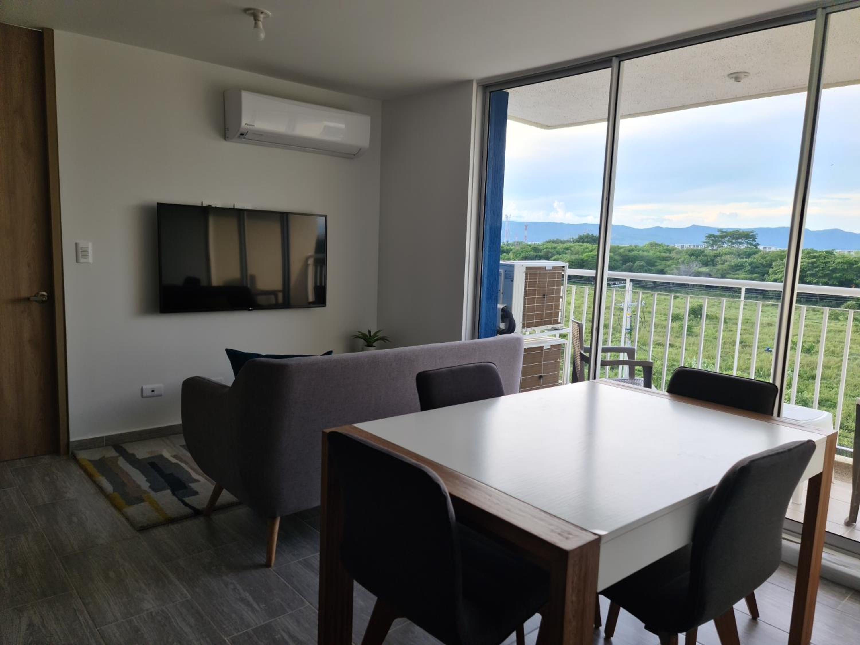 Apartamento moderno en Puerto Azul Club House view 5