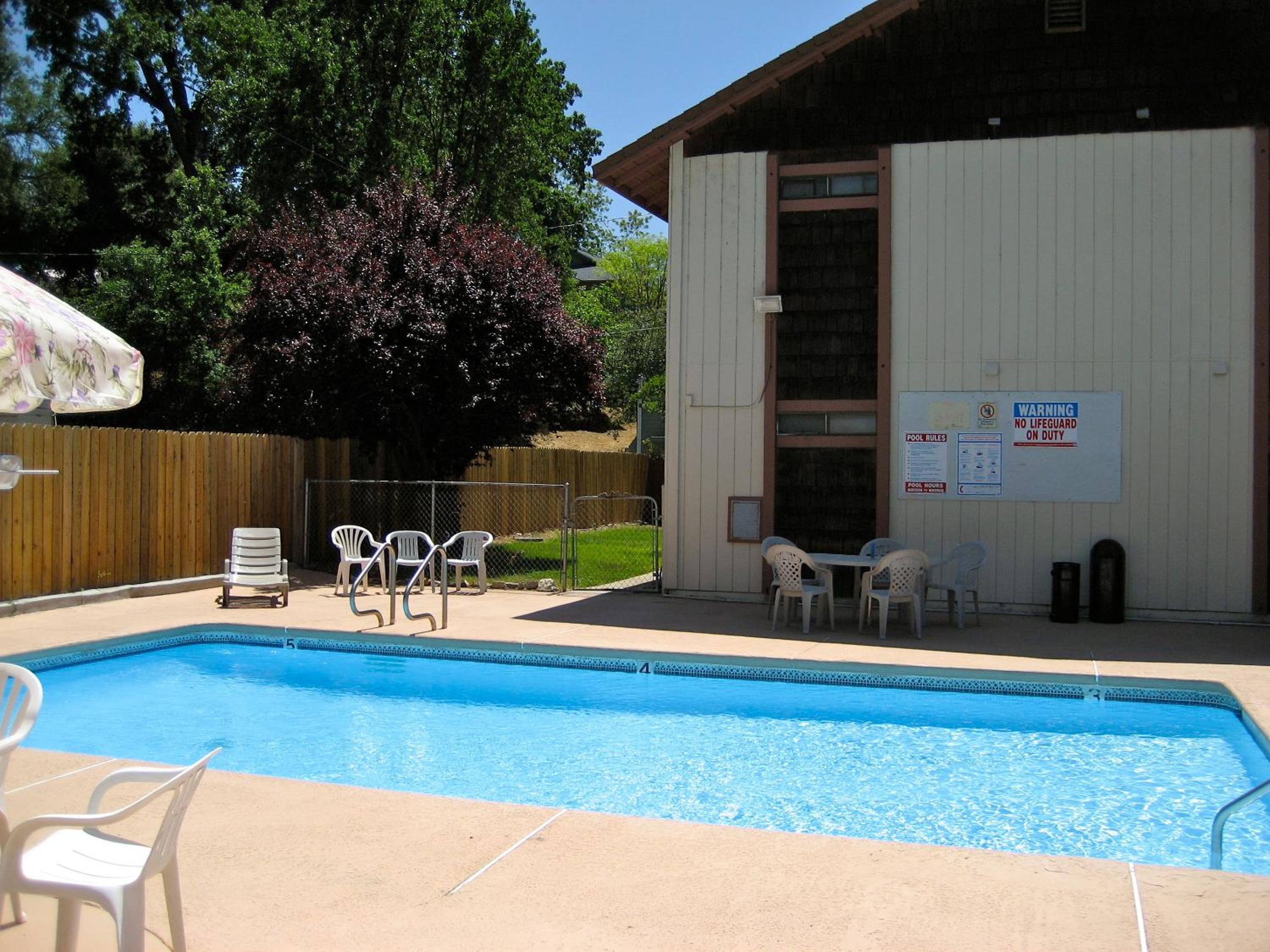 Jamestown Railtown Motel view 5