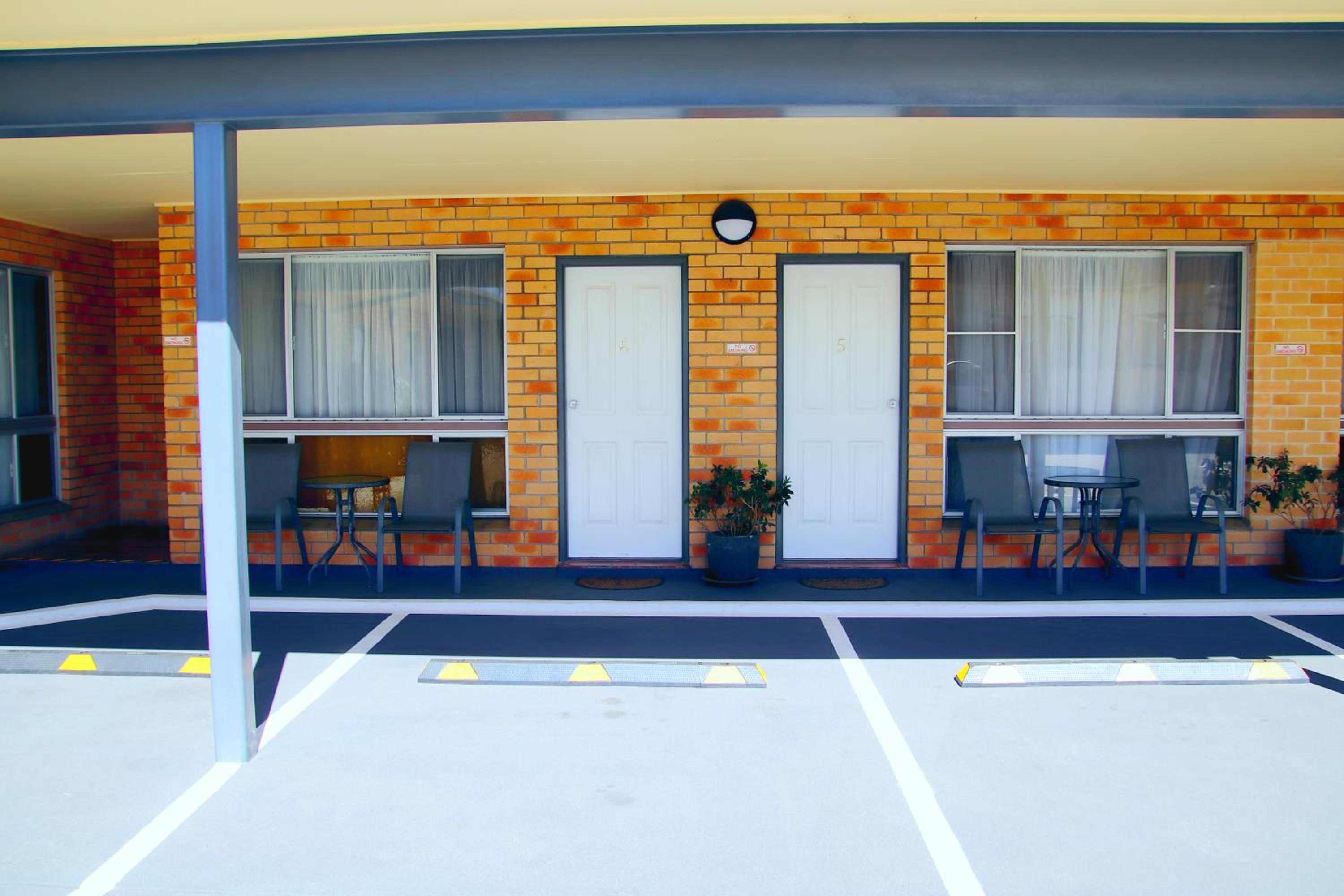 Squatters Homestead Motel