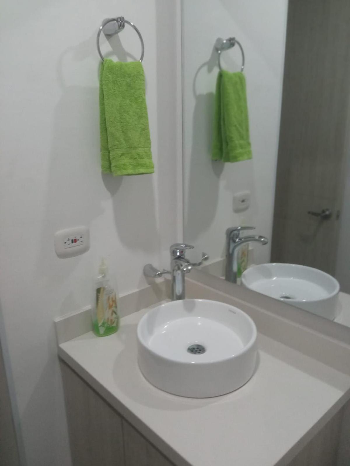 Magnífico apartamento, Santa Marta sector Irotama