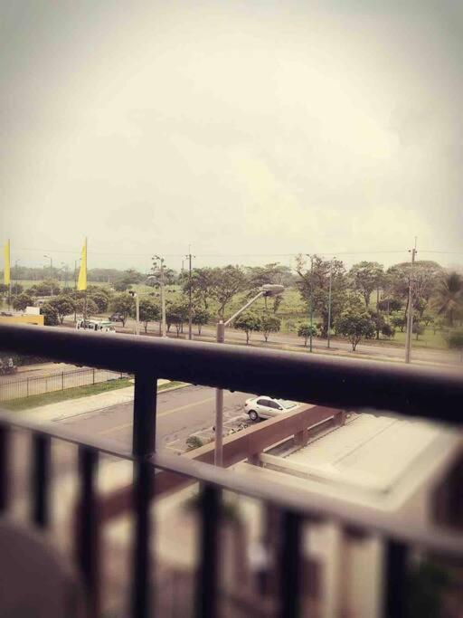 Moderno APTO con aire acondicionado y Netflix en Villavicencio view 4