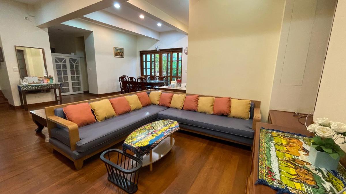 Chan Home Villa