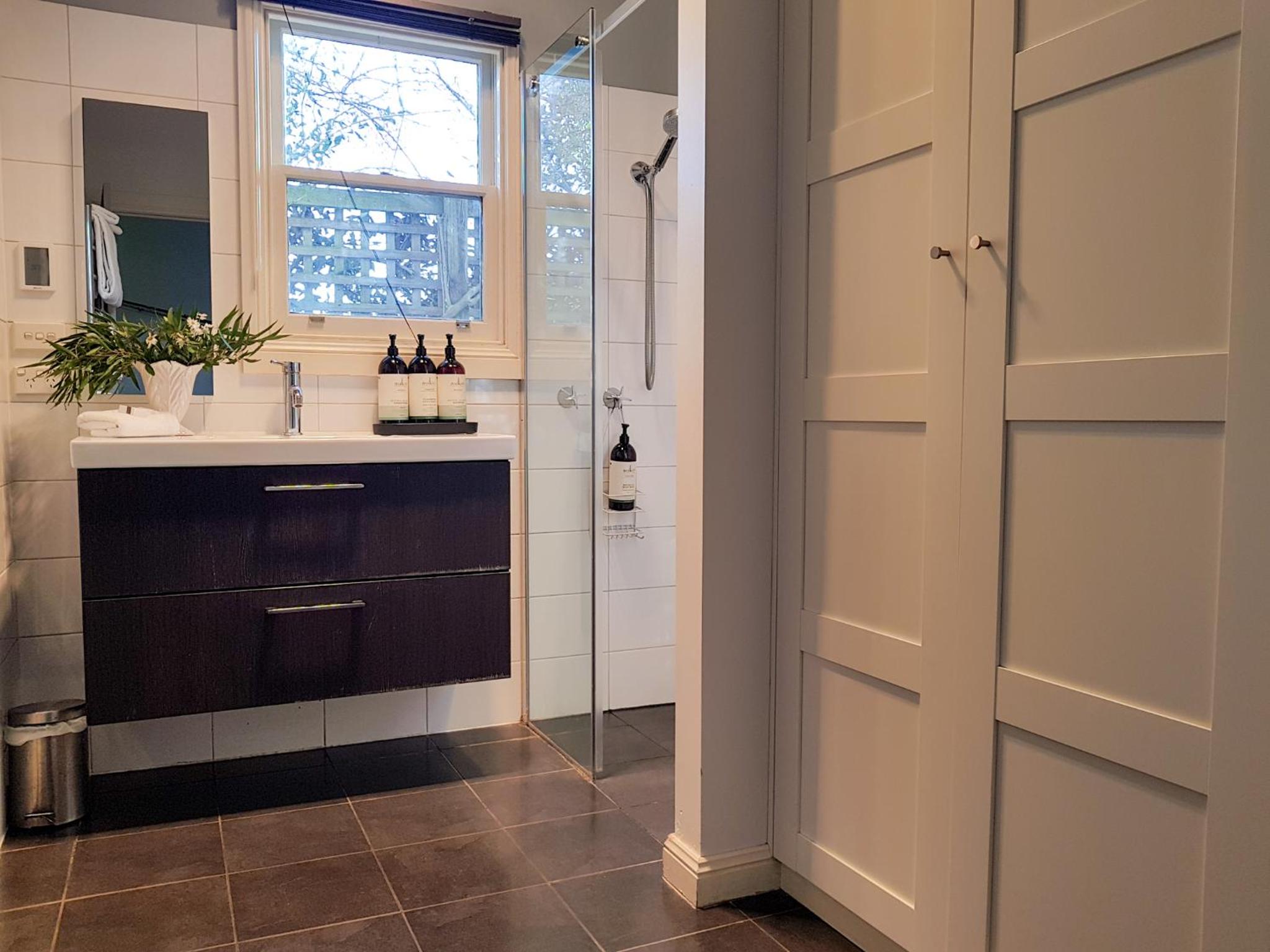 Clonmara Country House and Cottages