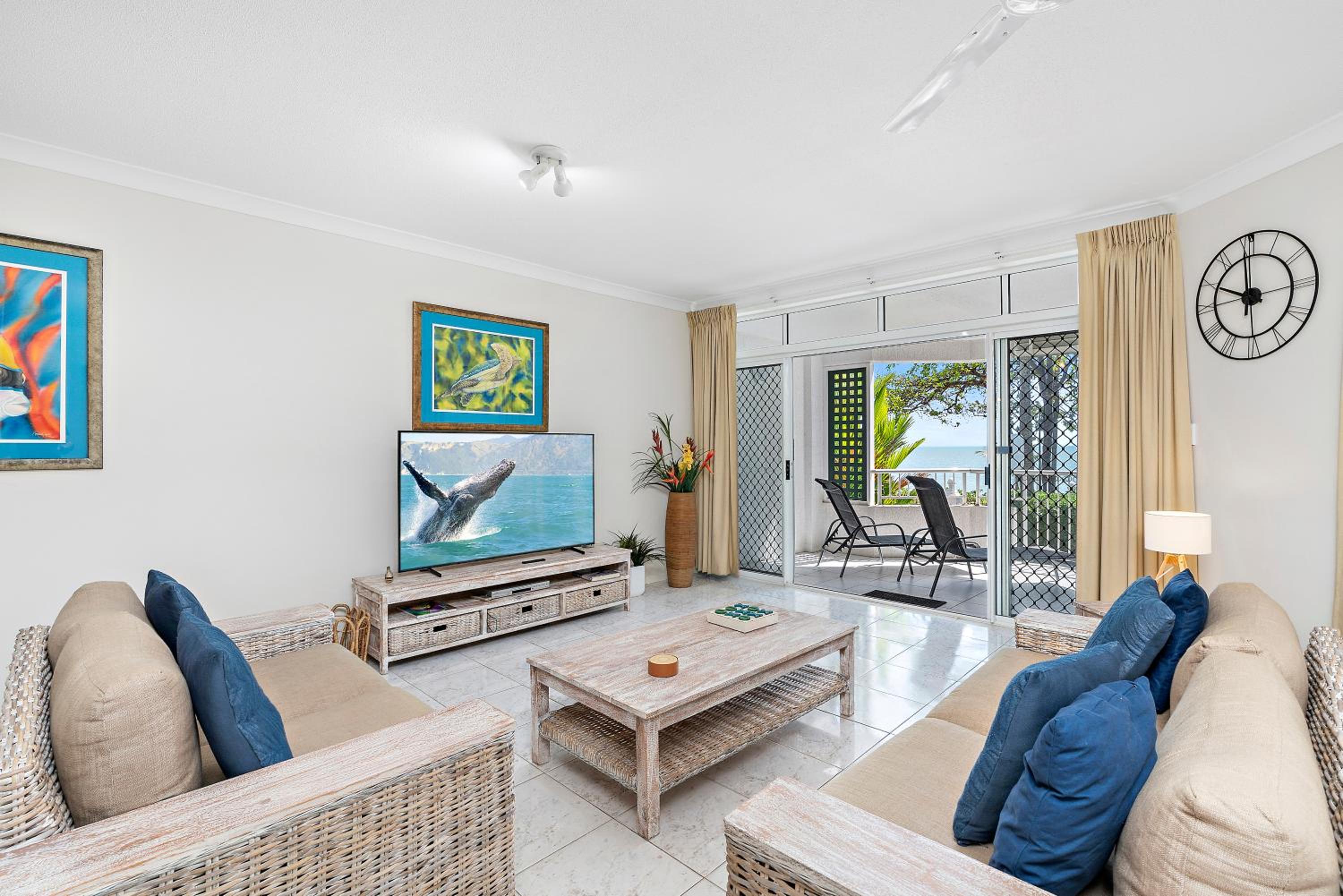 Trinity Beach Vacations - Costa Royale Beachfront Apartment - Property Image 21