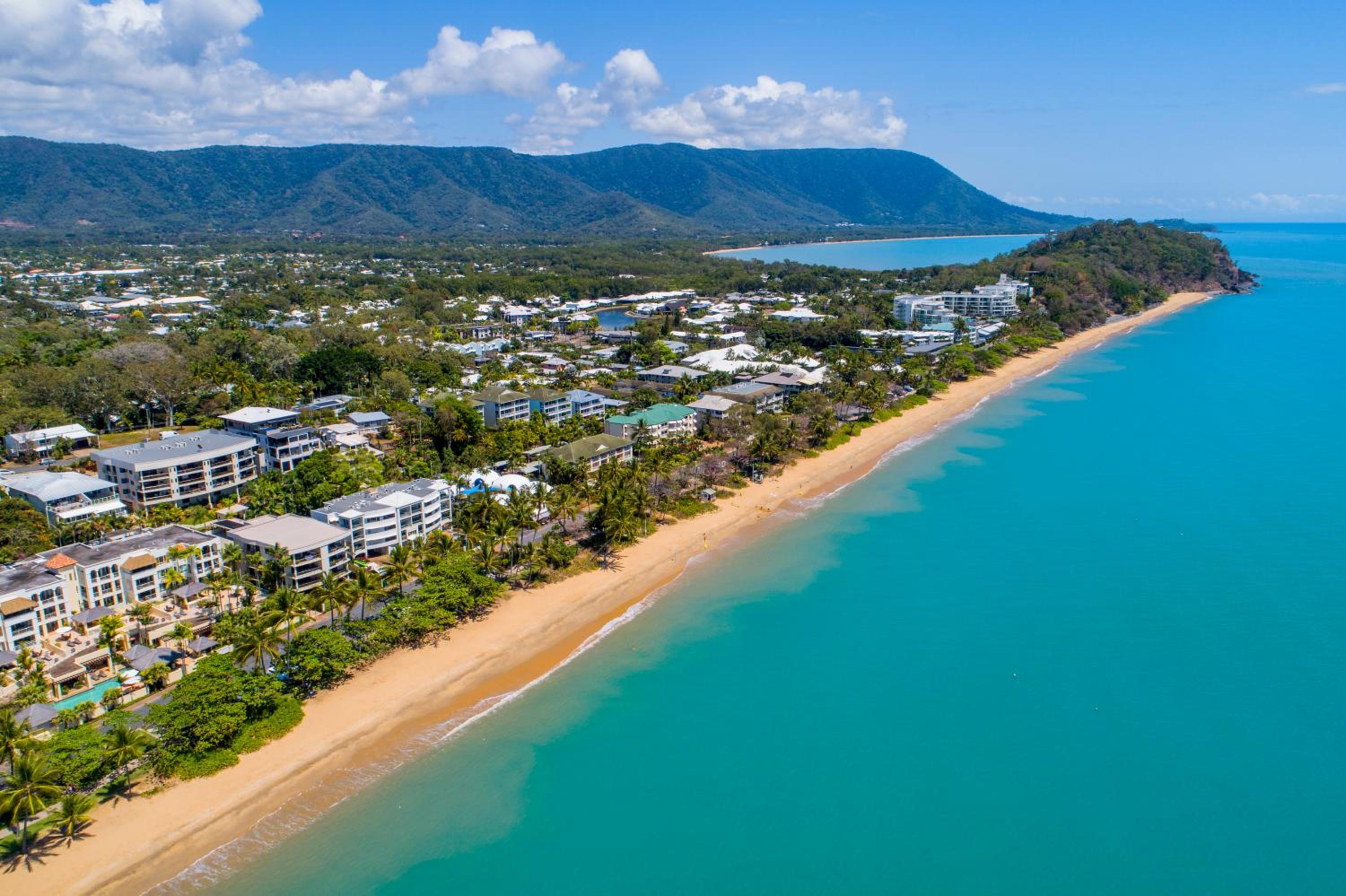 Trinity Beach Vacations - Costa Royale Beachfront Apartment - Property Image 5