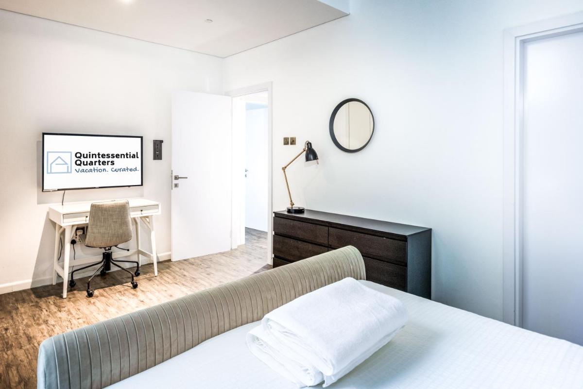 Private Urban Jungle Hideout - 2BR - Dubai Marina