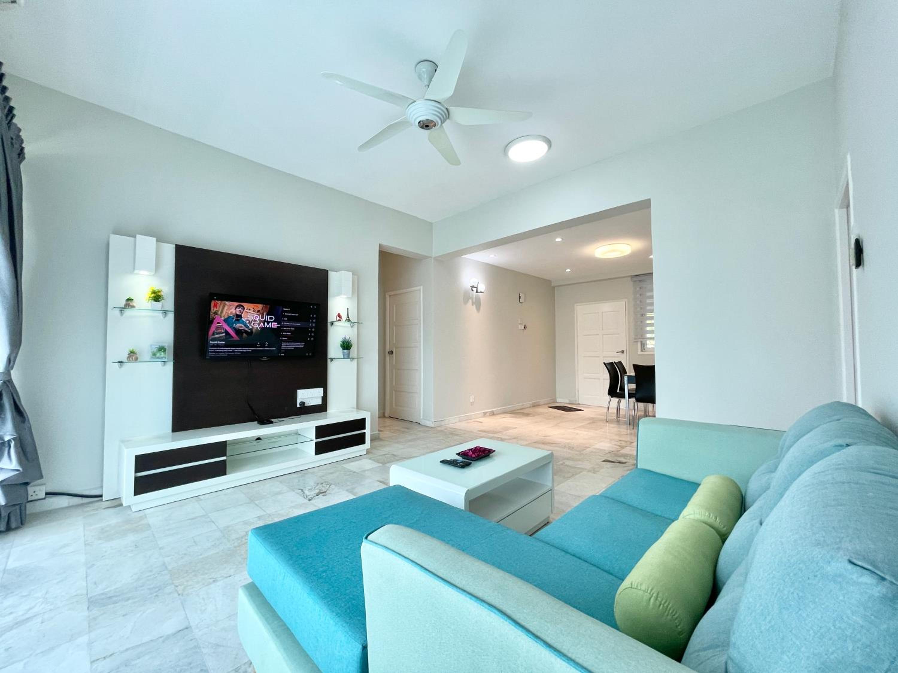 Century Suria Aparment Langkawi by Zervin photo 6