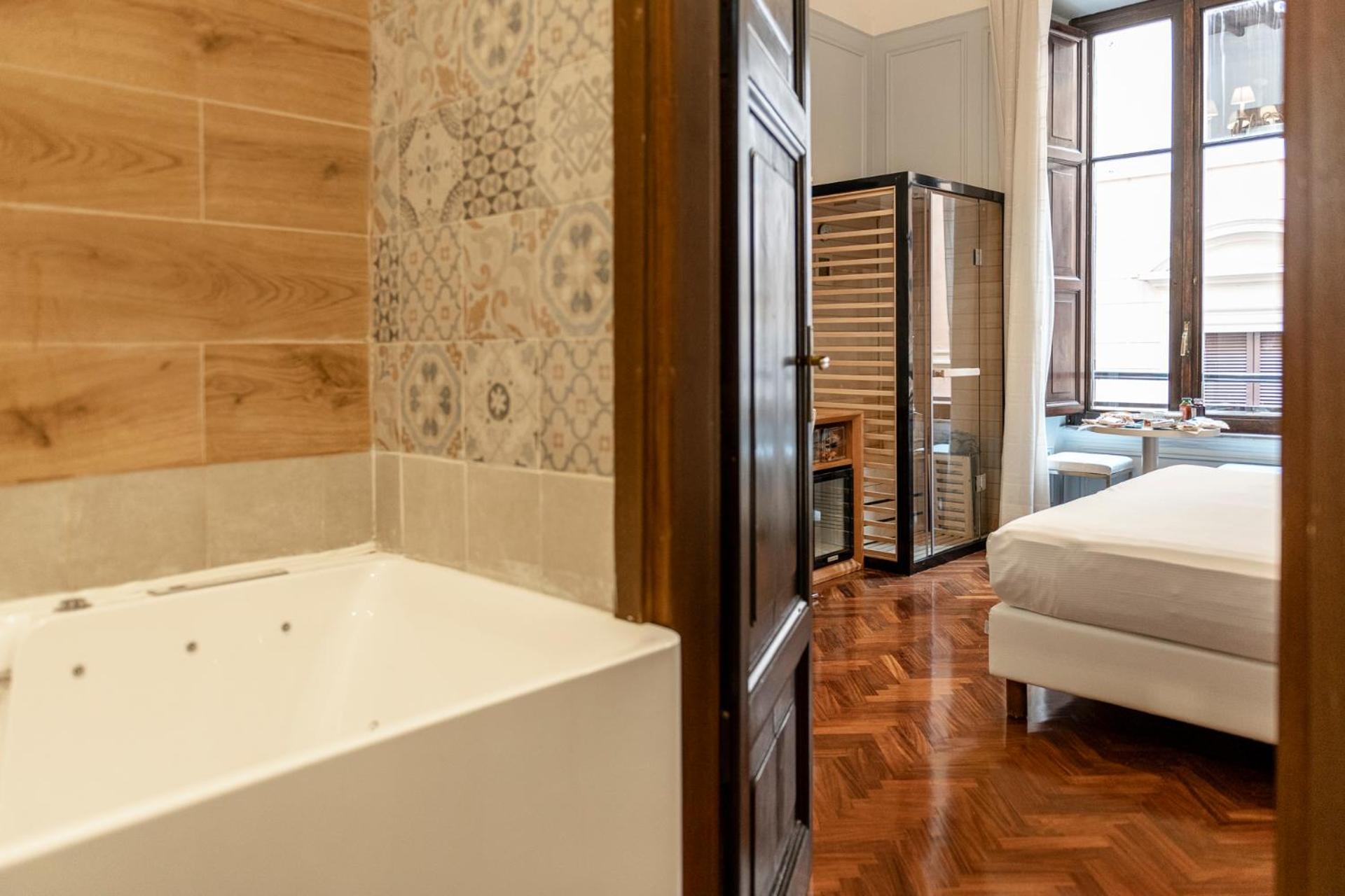 Navona Central Suites
