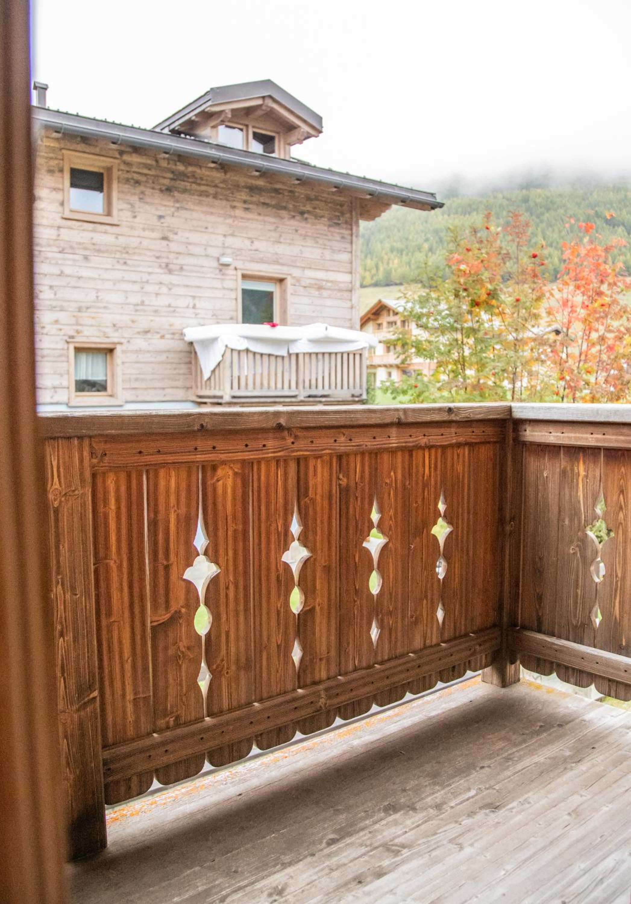 Chalet Sisters