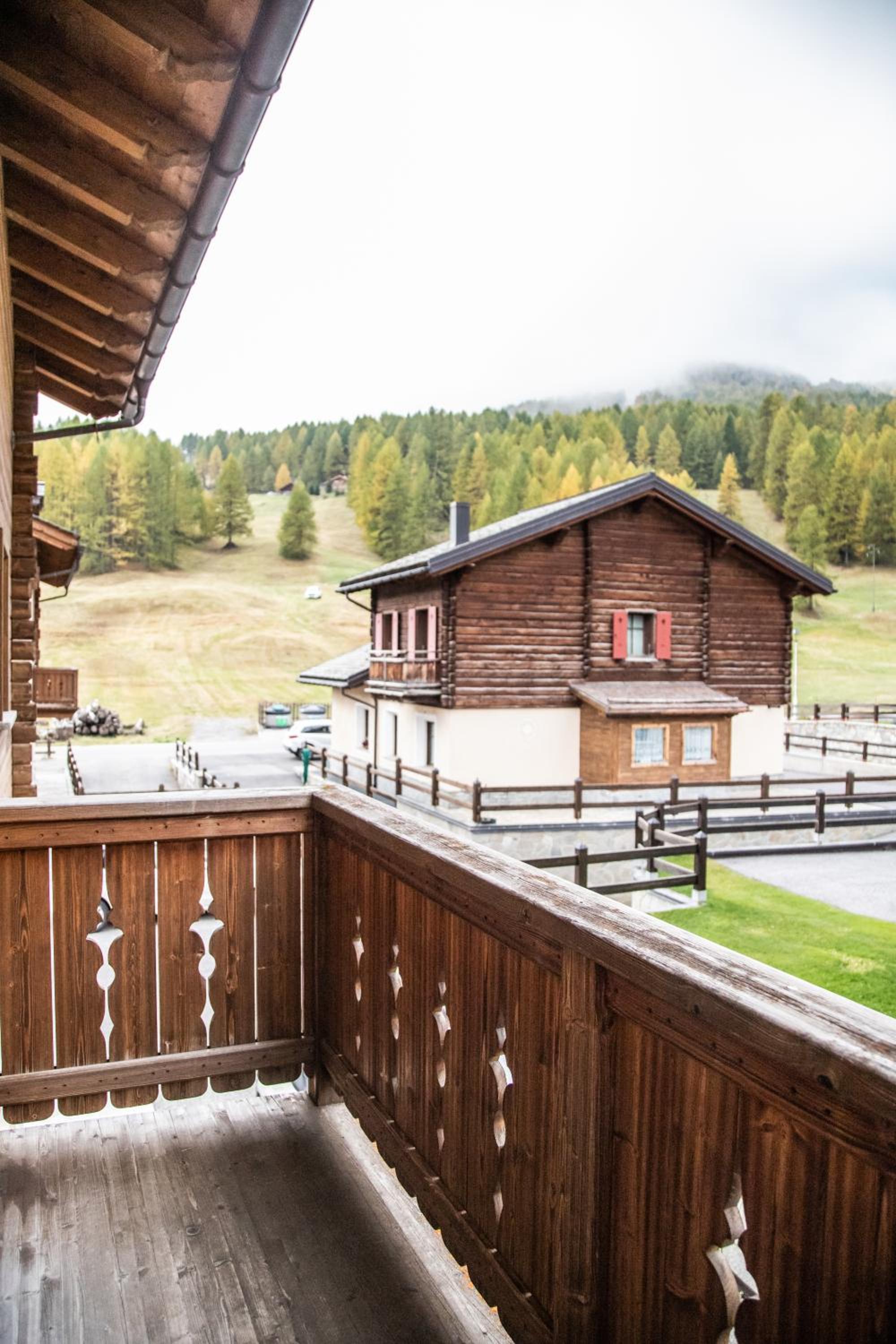 Chalet Sisters