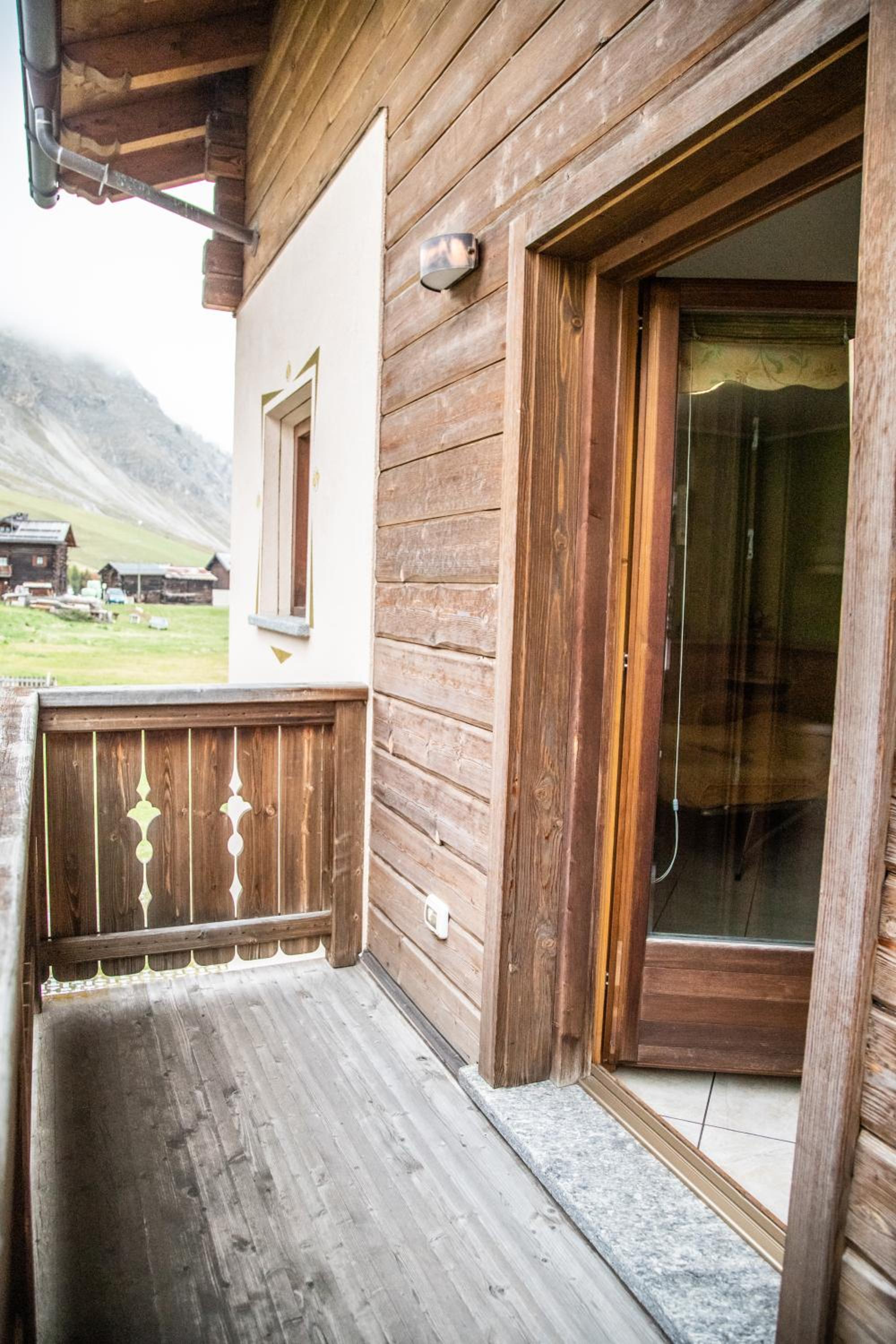 Chalet Sisters