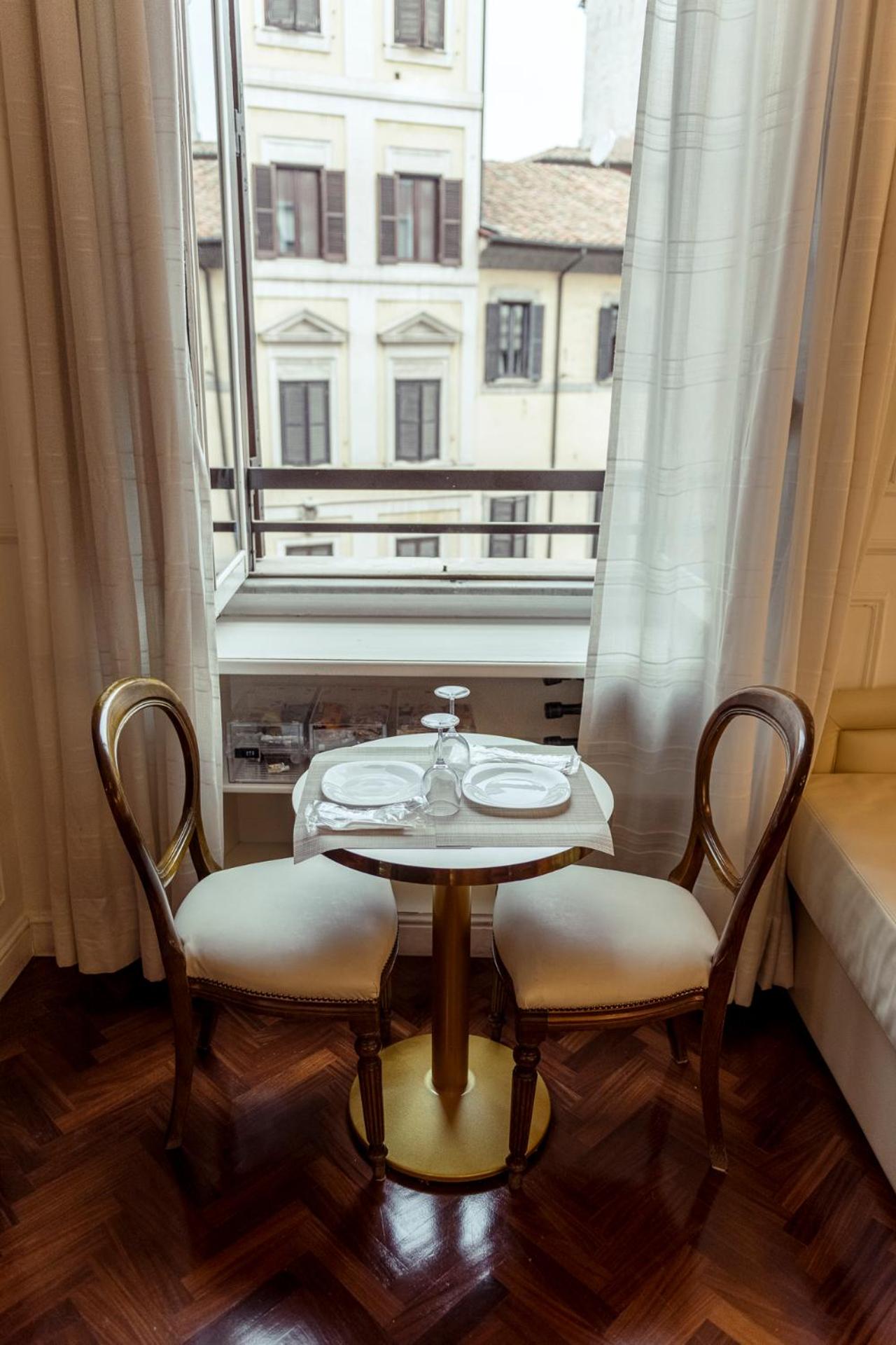 Navona Central Suites