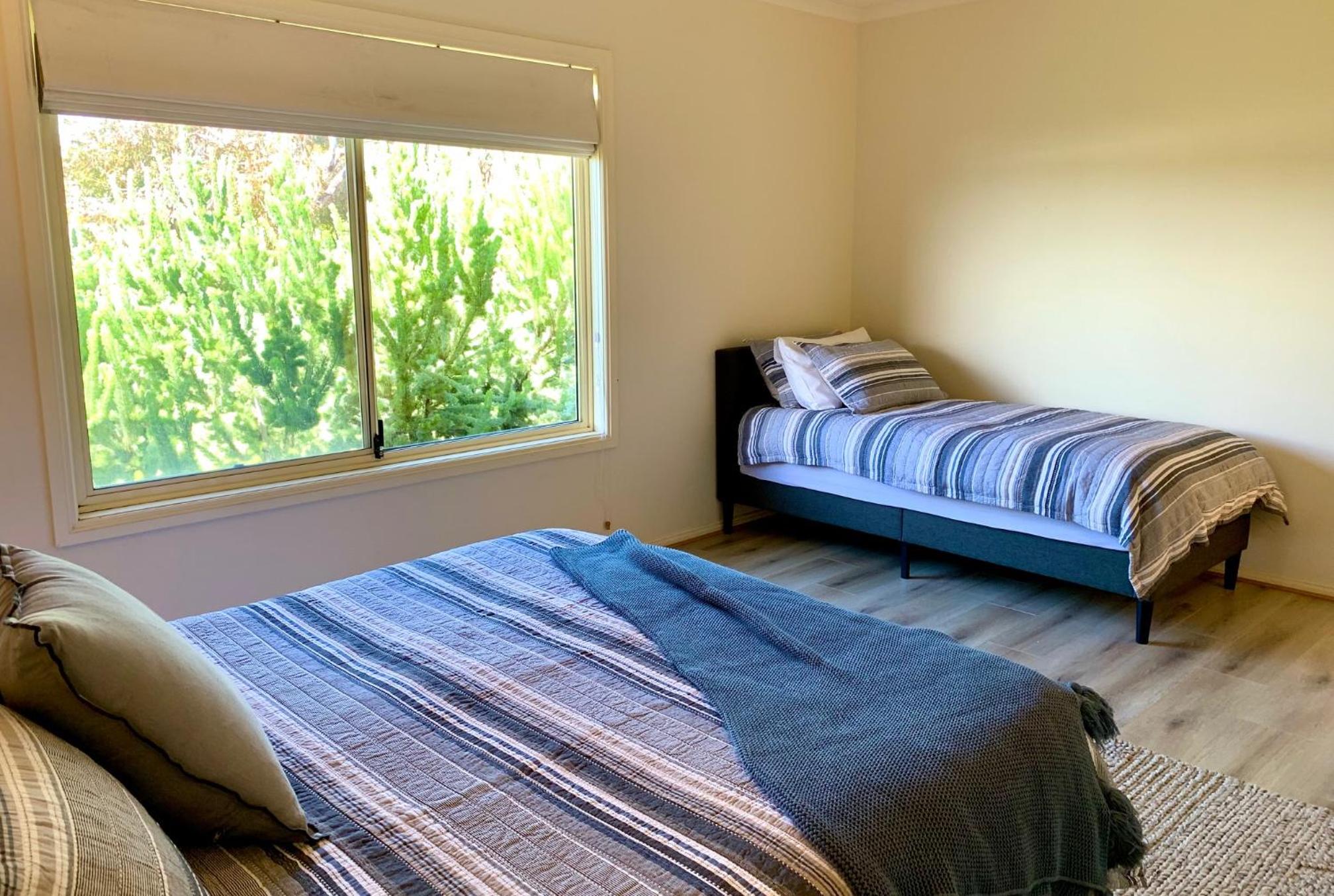 Emu Bay Lodge
