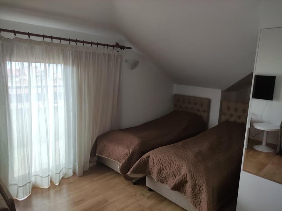 Guest House Ela