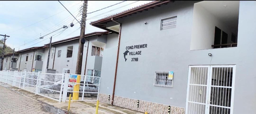 Apartamento Ubatuba - Praia grande - 200m da praia - Com Garagem Privativa view 2