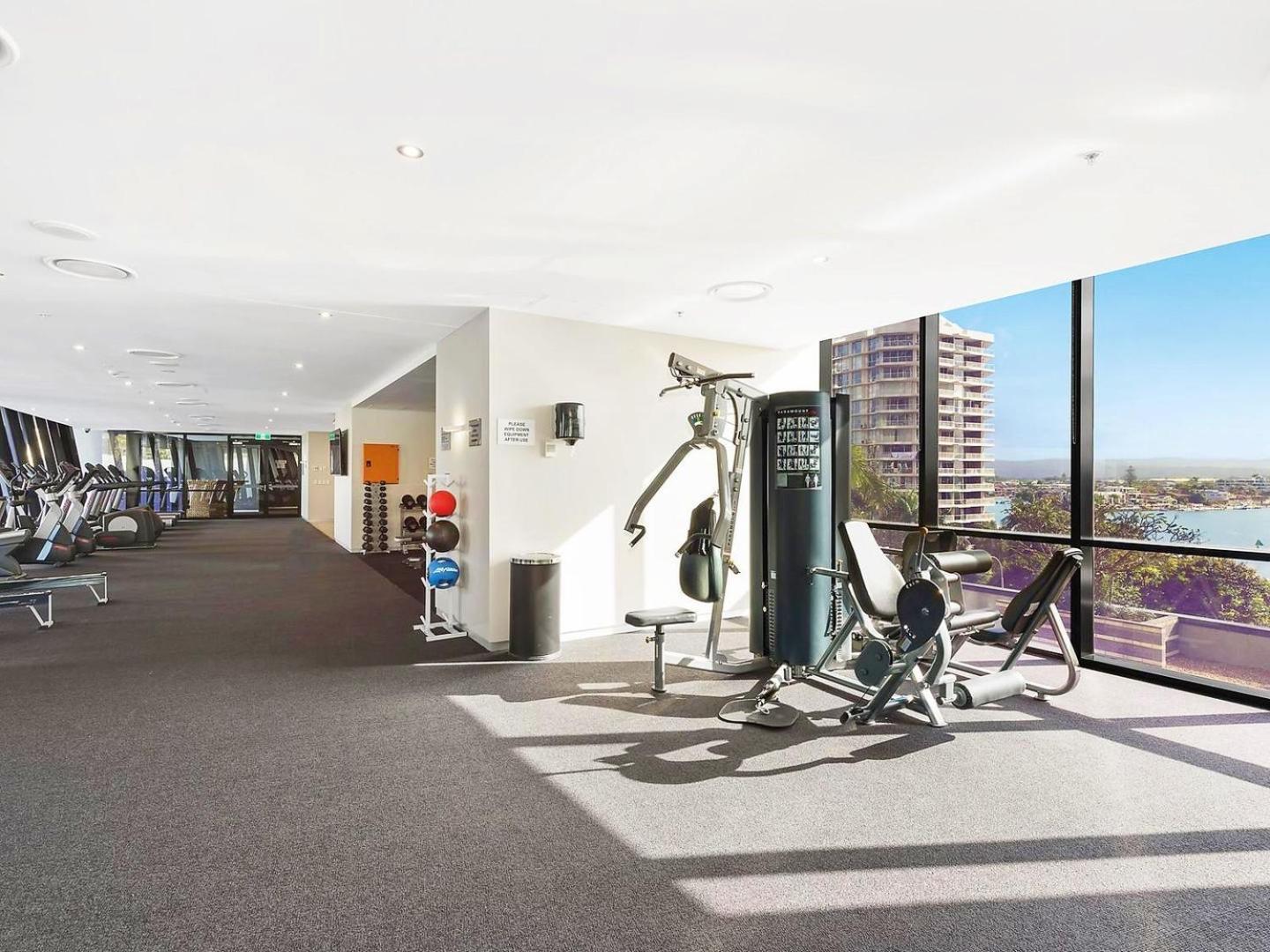 Circle On Cavill Surfers Paradise Apartments-Holiday Paradise