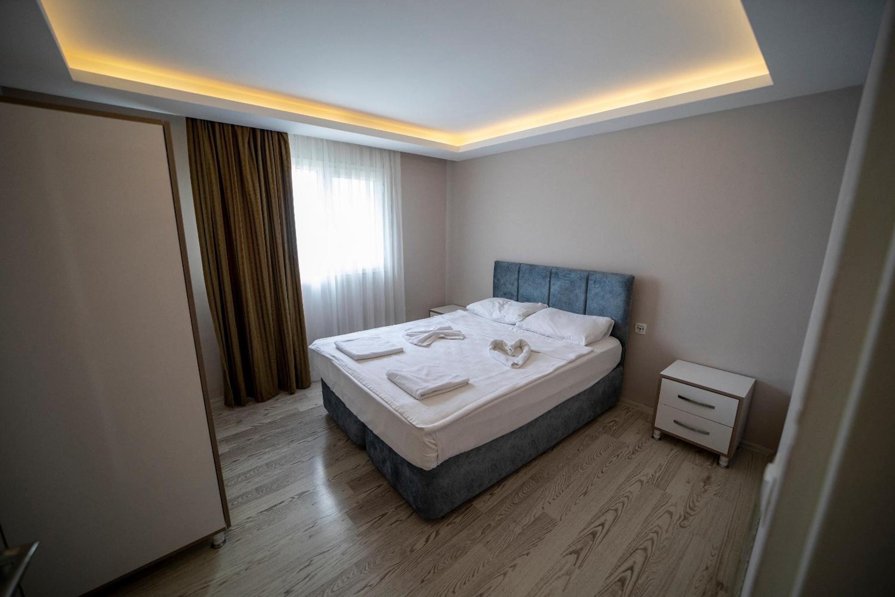 Silver Tower Residence - Image 88