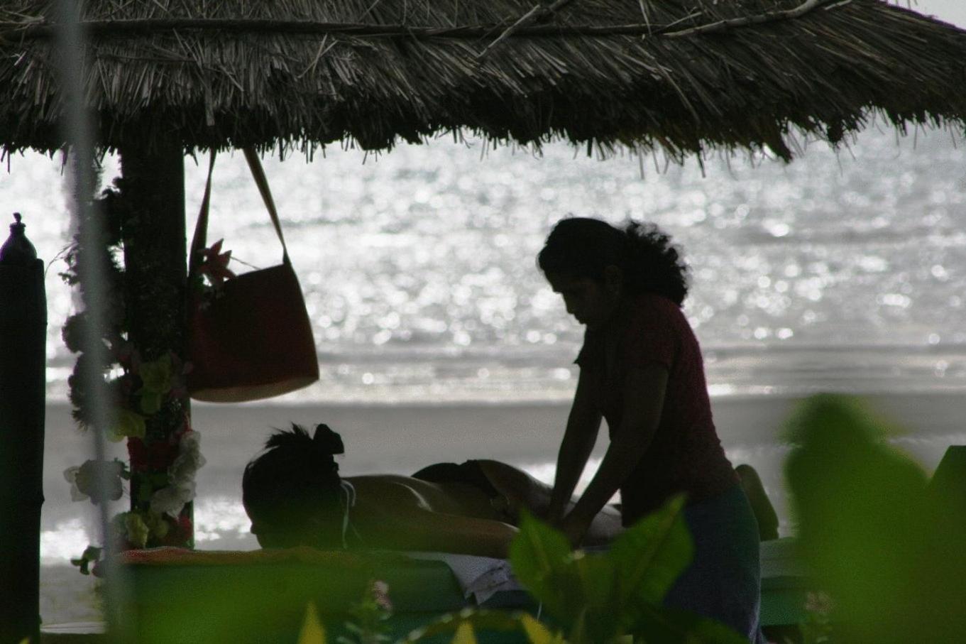 Club Fiji Resort
